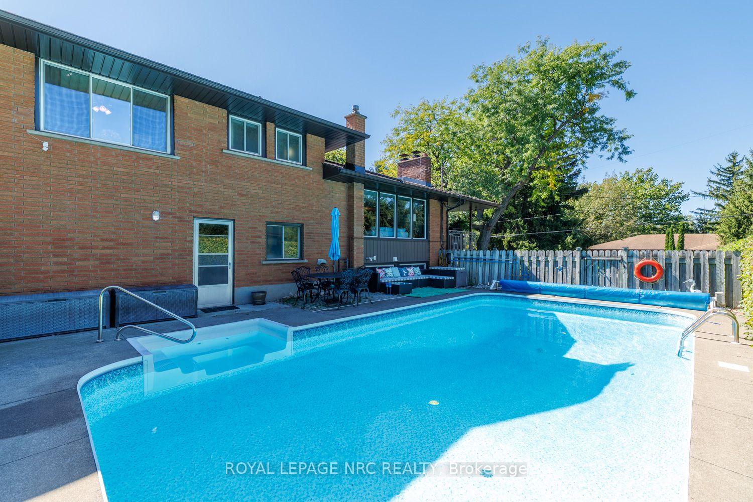 Photo 37 of 2 Glenbrae Avenue, St. Catharines, Burleigh Hill — HOMEH