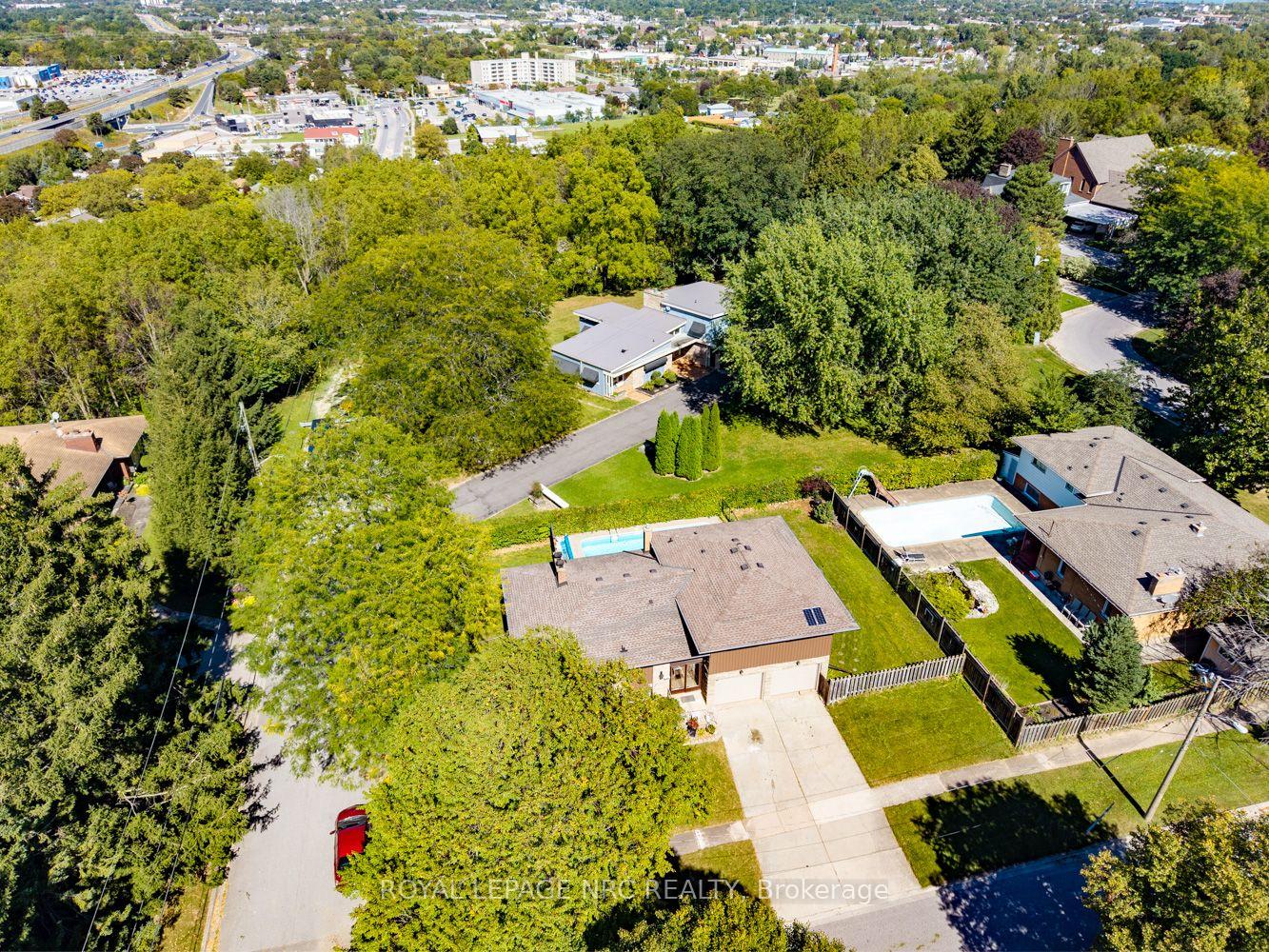 Photo 49 of 2 Glenbrae Avenue, St. Catharines, Burleigh Hill — HOMEH