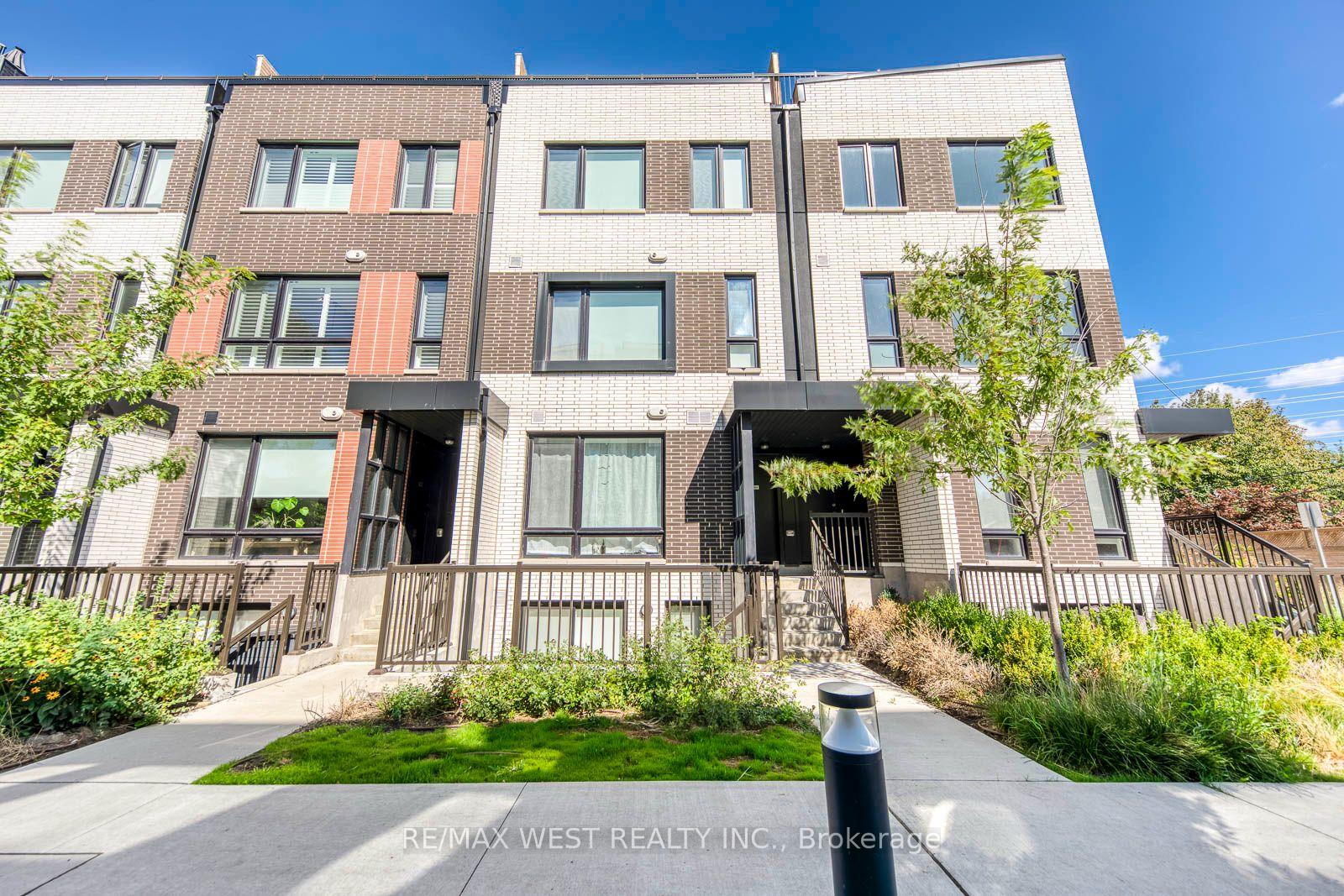 Photo 1 of Unit 3, 40 Ed Clark Gardens Boulevard, Toronto, Weston-Pellam Park — HOMEH