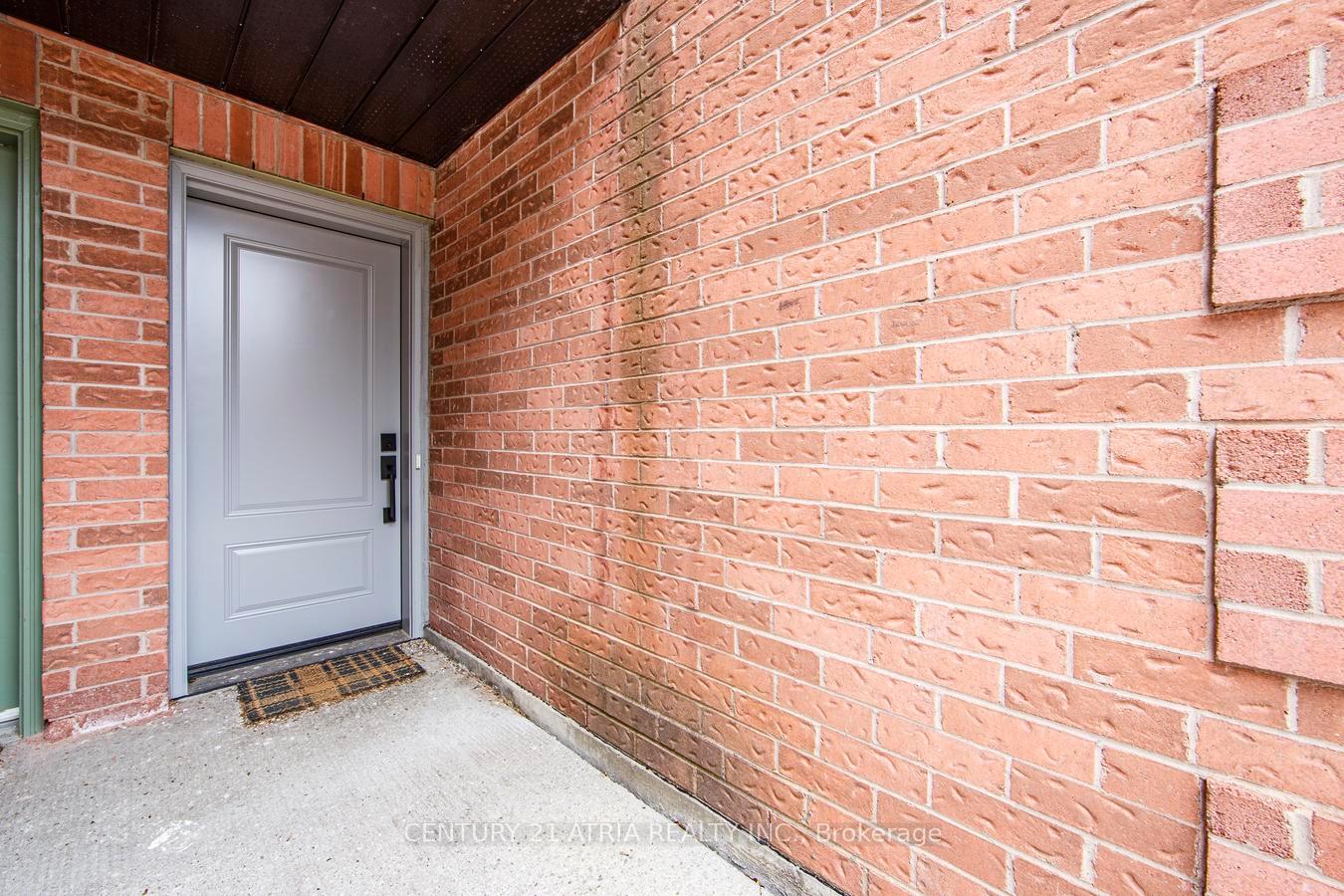 Photo 7 of Unit 938, 75 Weldrick Road E, Richmond Hill, Observatory — HOMEH