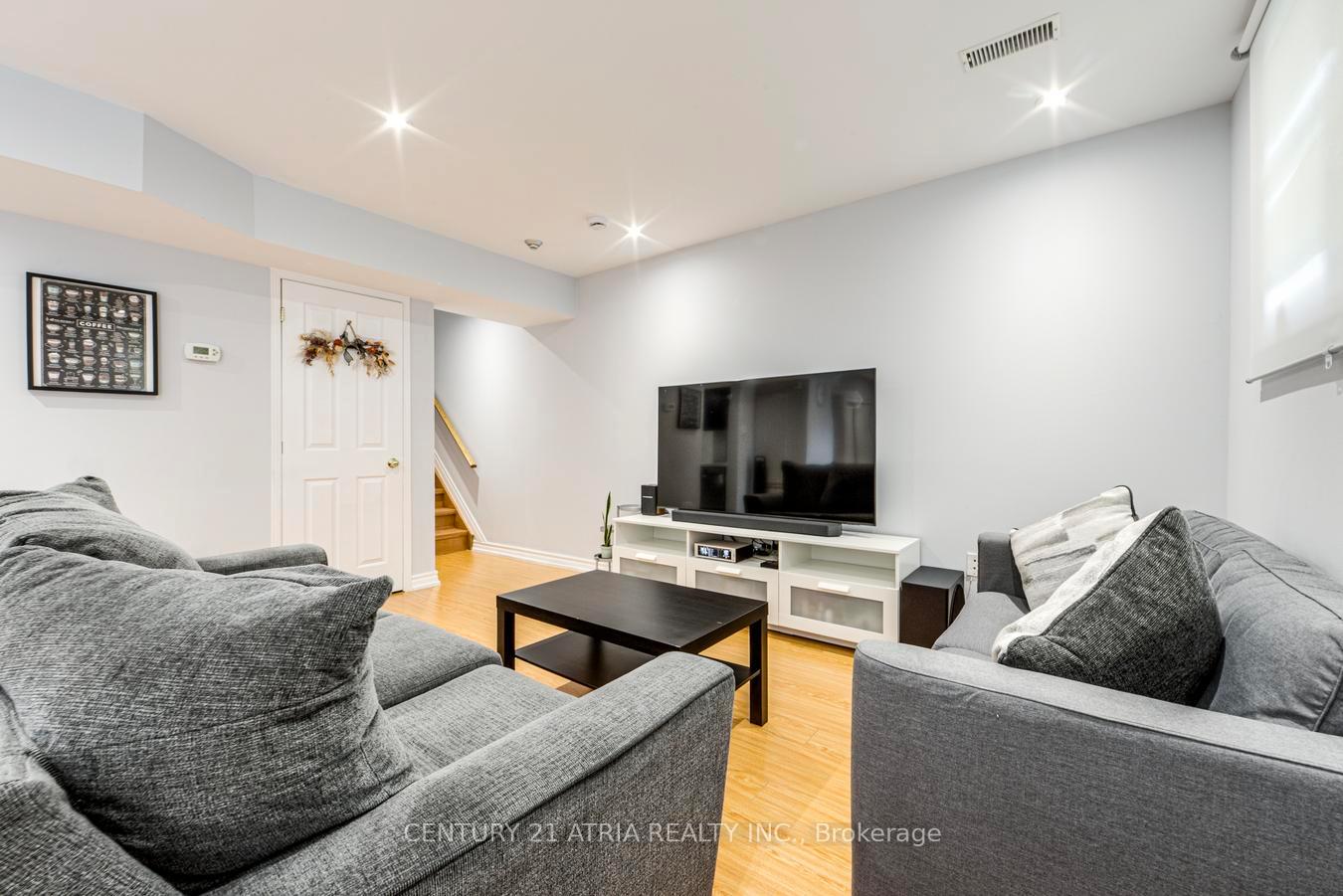 Photo 18 of Unit 938, 75 Weldrick Road E, Richmond Hill, Observatory — HOMEH