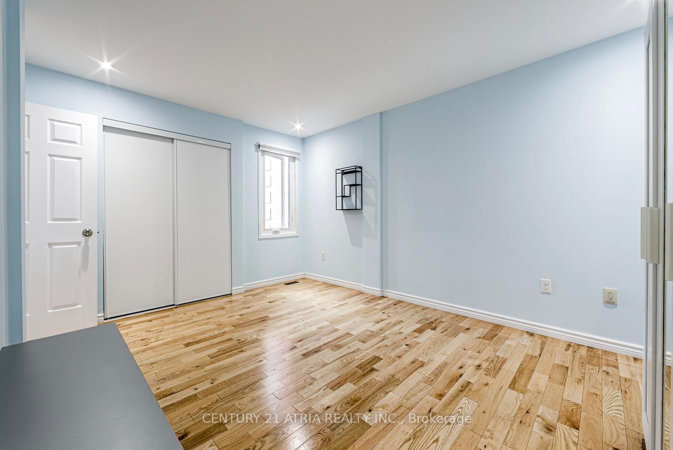 Photo 30 of Unit 938, 75 Weldrick Road E, Richmond Hill, Observatory — HOMEH