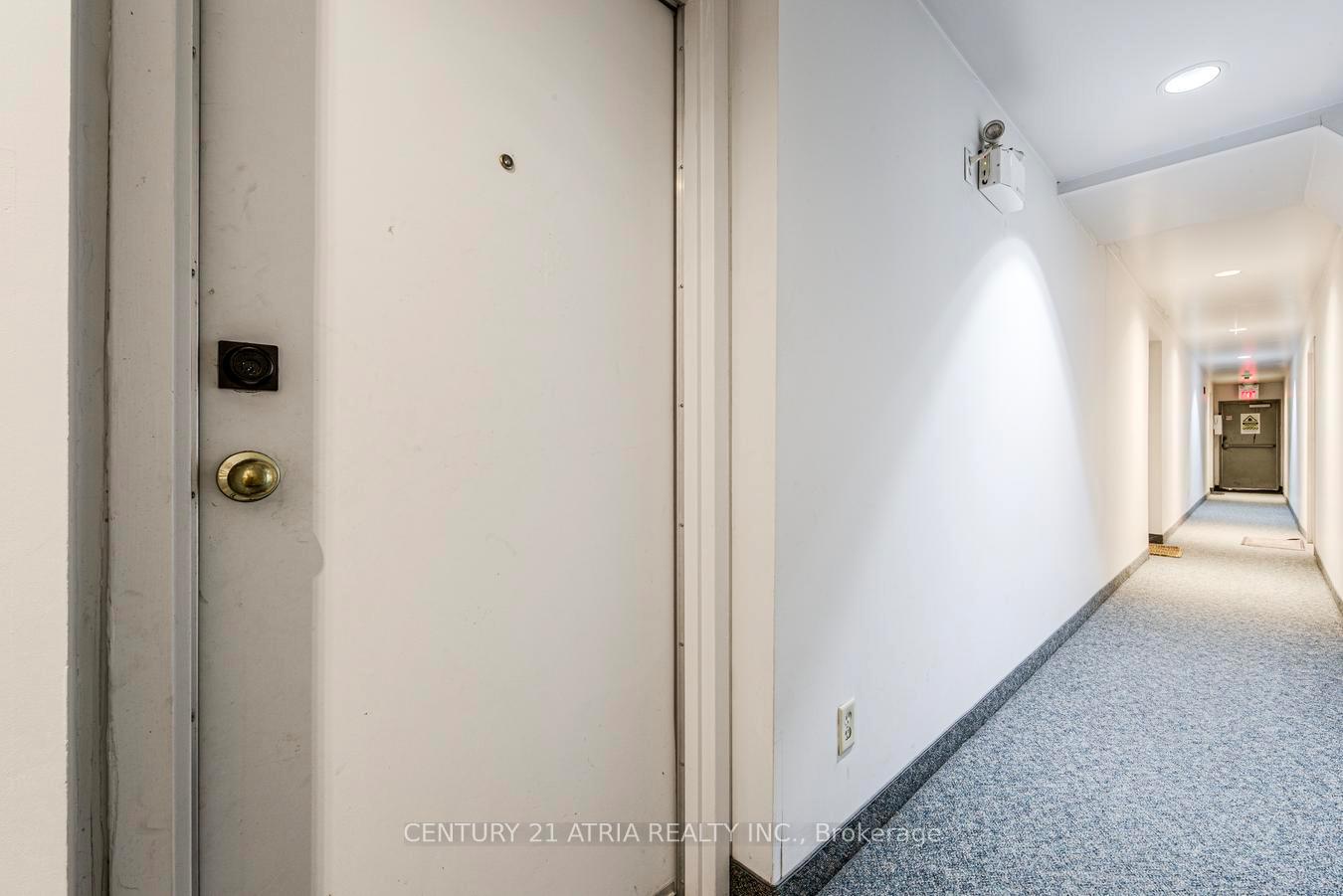 Photo 37 of Unit 938, 75 Weldrick Road E, Richmond Hill, Observatory — HOMEH
