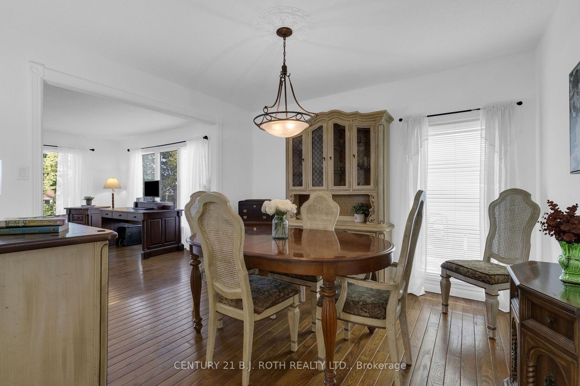 Photo 13 of 63 Oren Boulevard, Barrie, Sunnidale — HOMEH