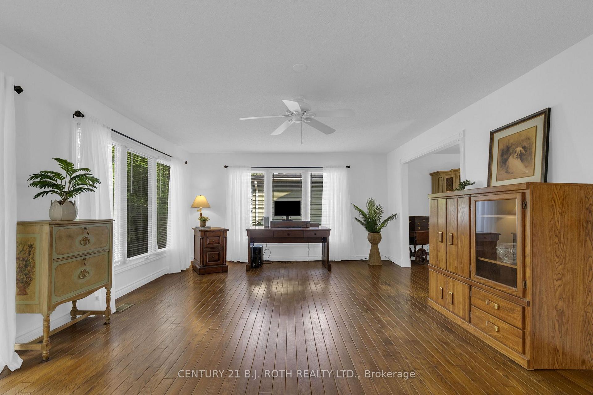 Photo 15 of 63 Oren Boulevard, Barrie, Sunnidale — HOMEH