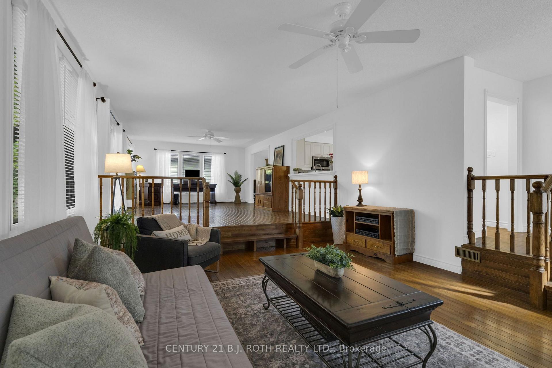 Photo 19 of 63 Oren Boulevard, Barrie, Sunnidale — HOMEH