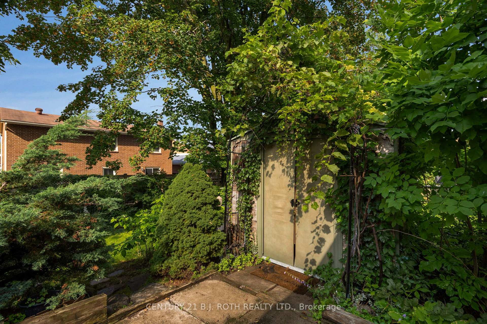Photo 40 of 63 Oren Boulevard, Barrie, Sunnidale — HOMEH