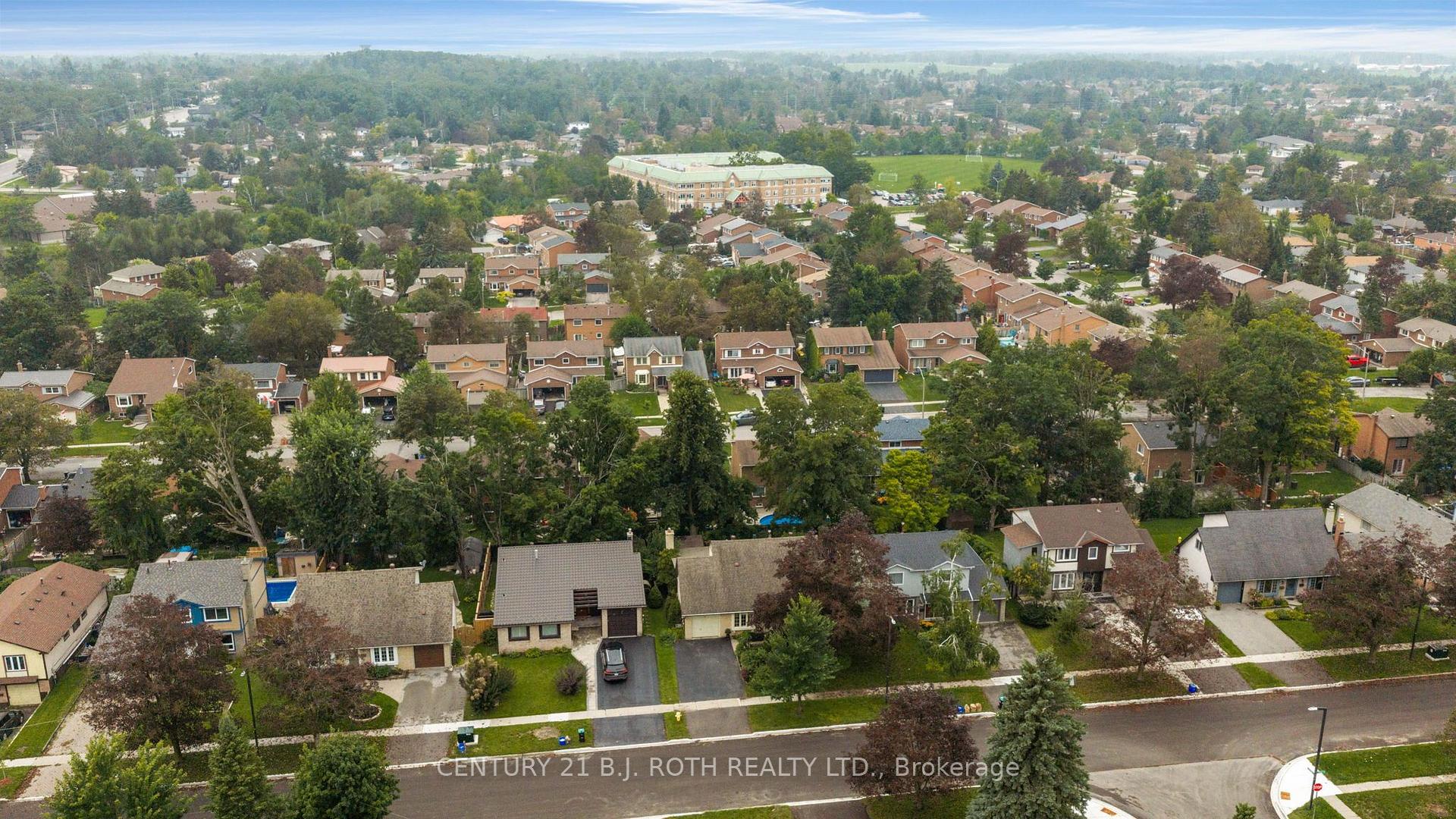 Photo 44 of 63 Oren Boulevard, Barrie, Sunnidale — HOMEH