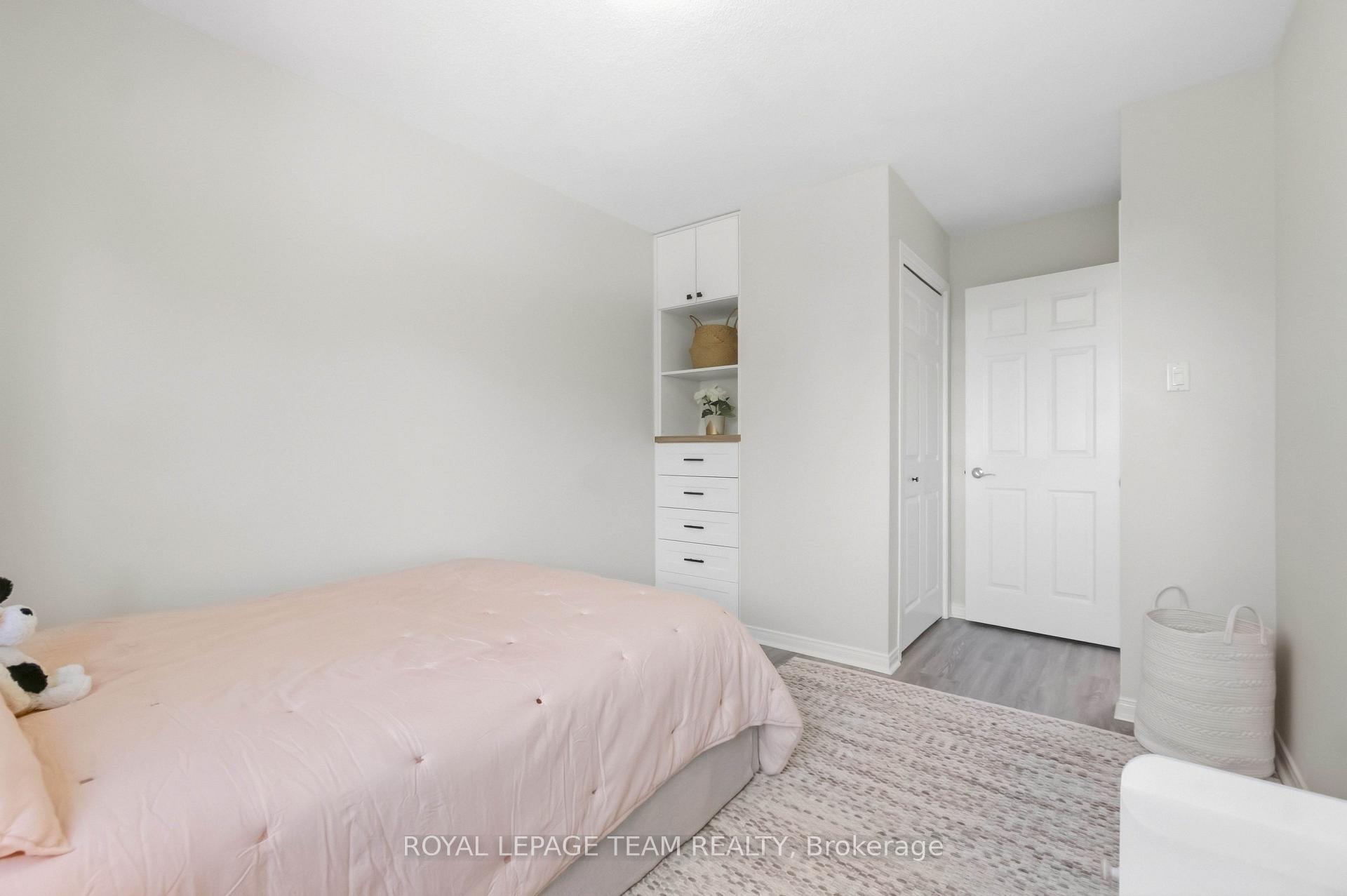 Photo 27 of 1938 La Chapelle Street, Ottawa, Chapel Hill — HOMEH