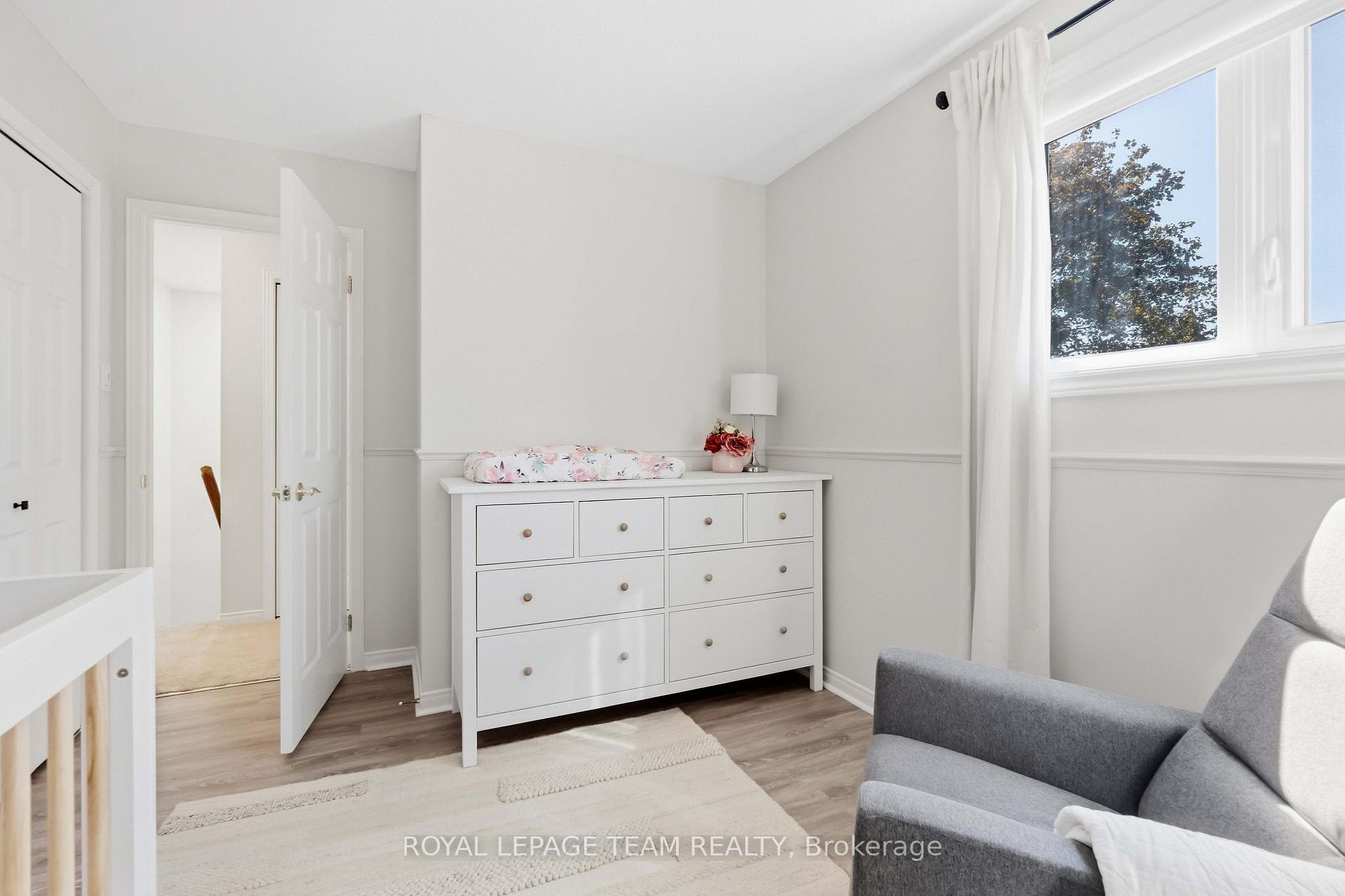 Photo 29 of 1938 La Chapelle Street, Ottawa, Chapel Hill — HOMEH