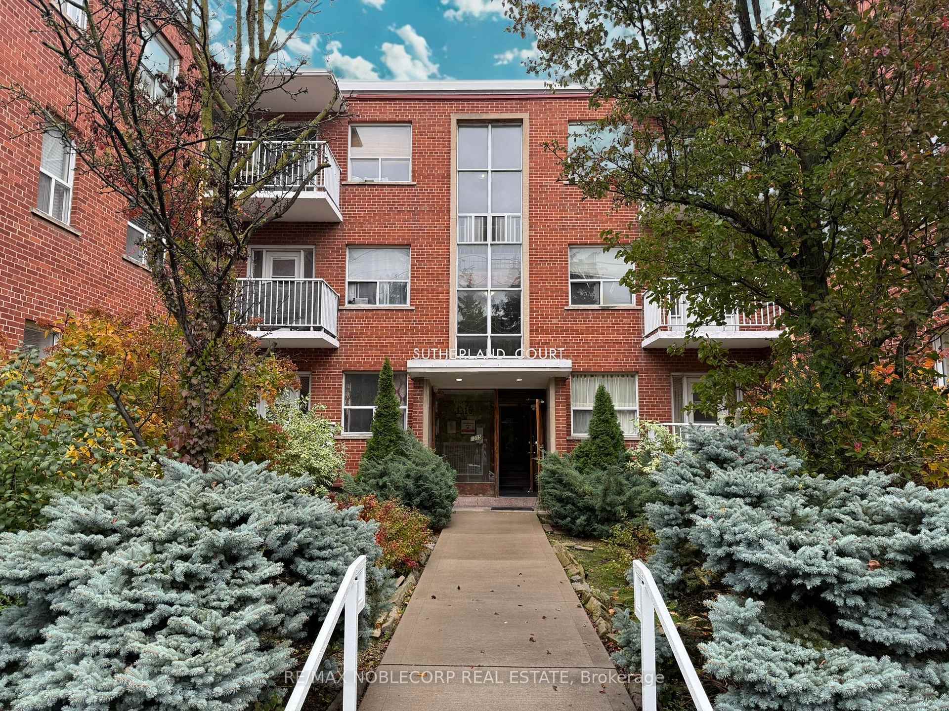 Photo 1 of Unit 106, 1315 Bayview Avenue, Toronto, Leaside — HOMEH
