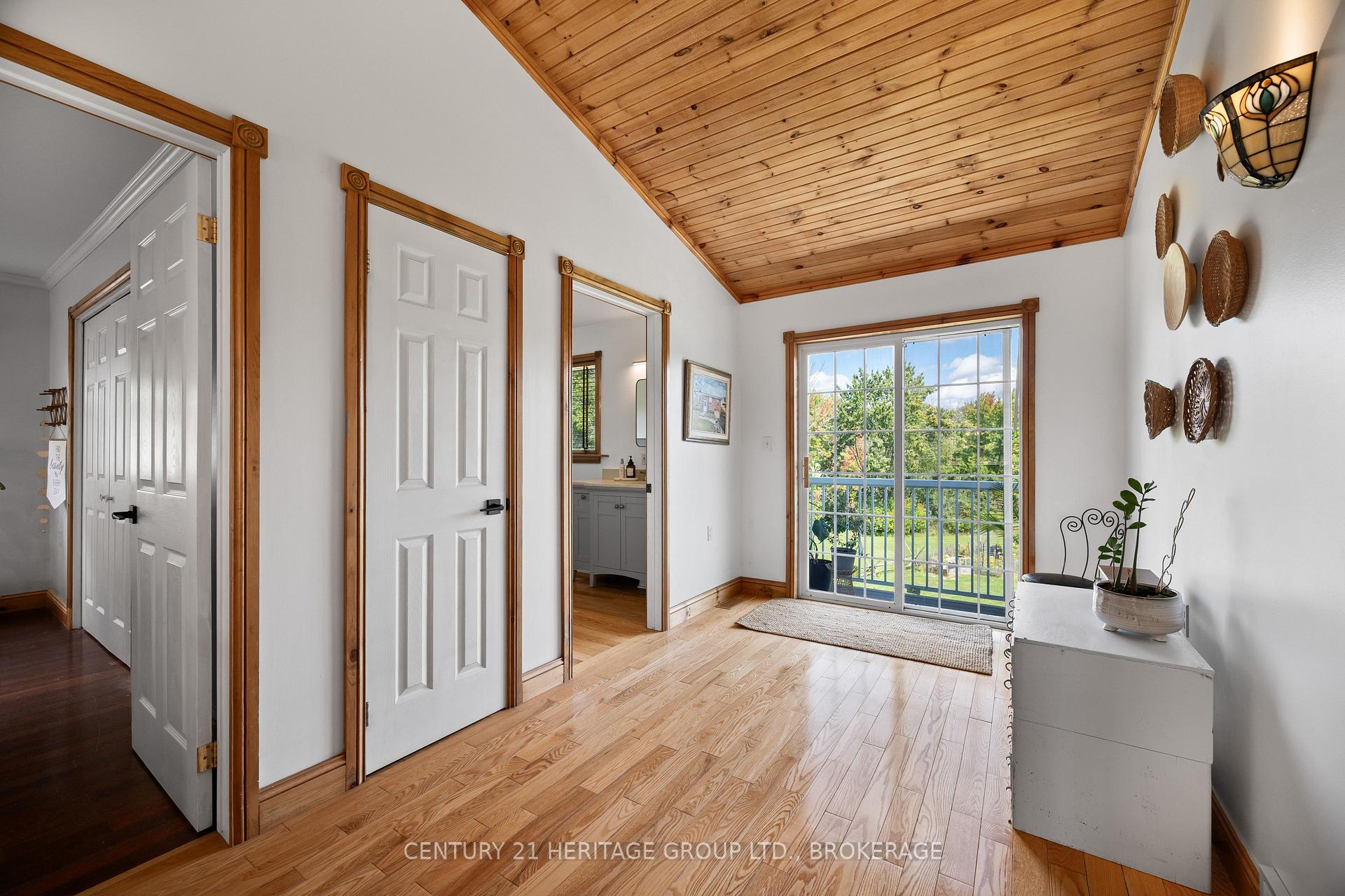 Photo 17 of 4665 Garrison Court, Frontenac, Frontenac South — HOMEH