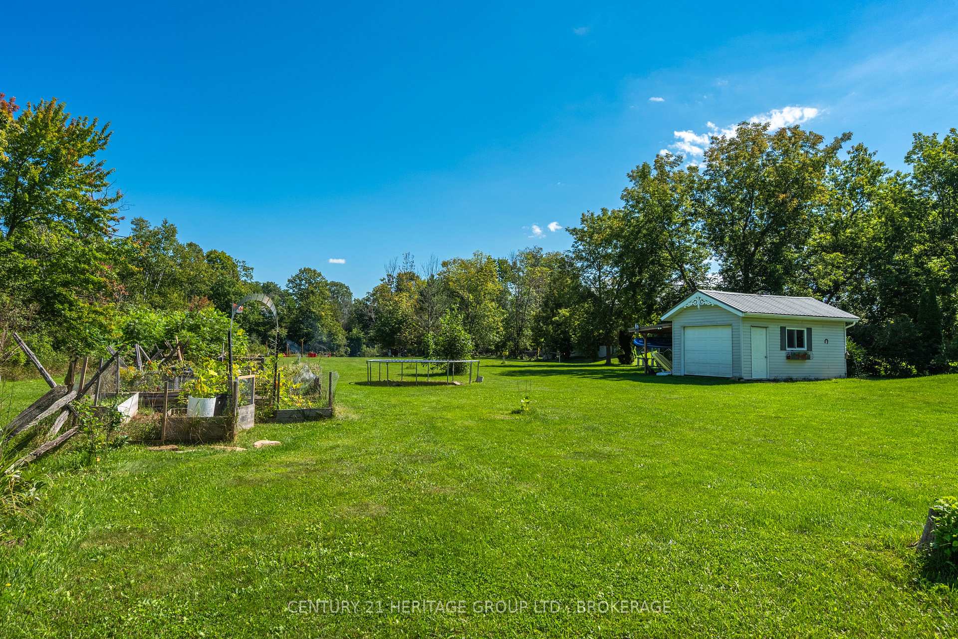 Photo 34 of 4665 Garrison Court, Frontenac, Frontenac South — HOMEH