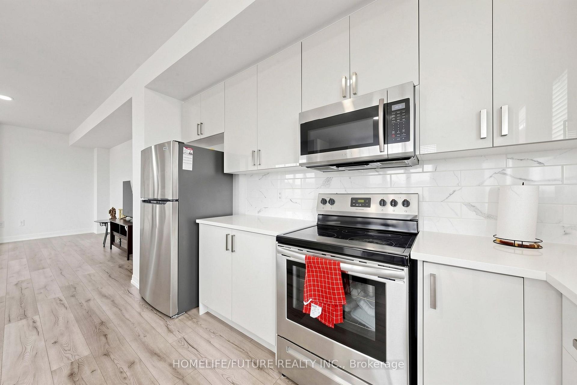Photo 22 of 1 Bavin Street, Clarington, Bowmanville — HOMEH