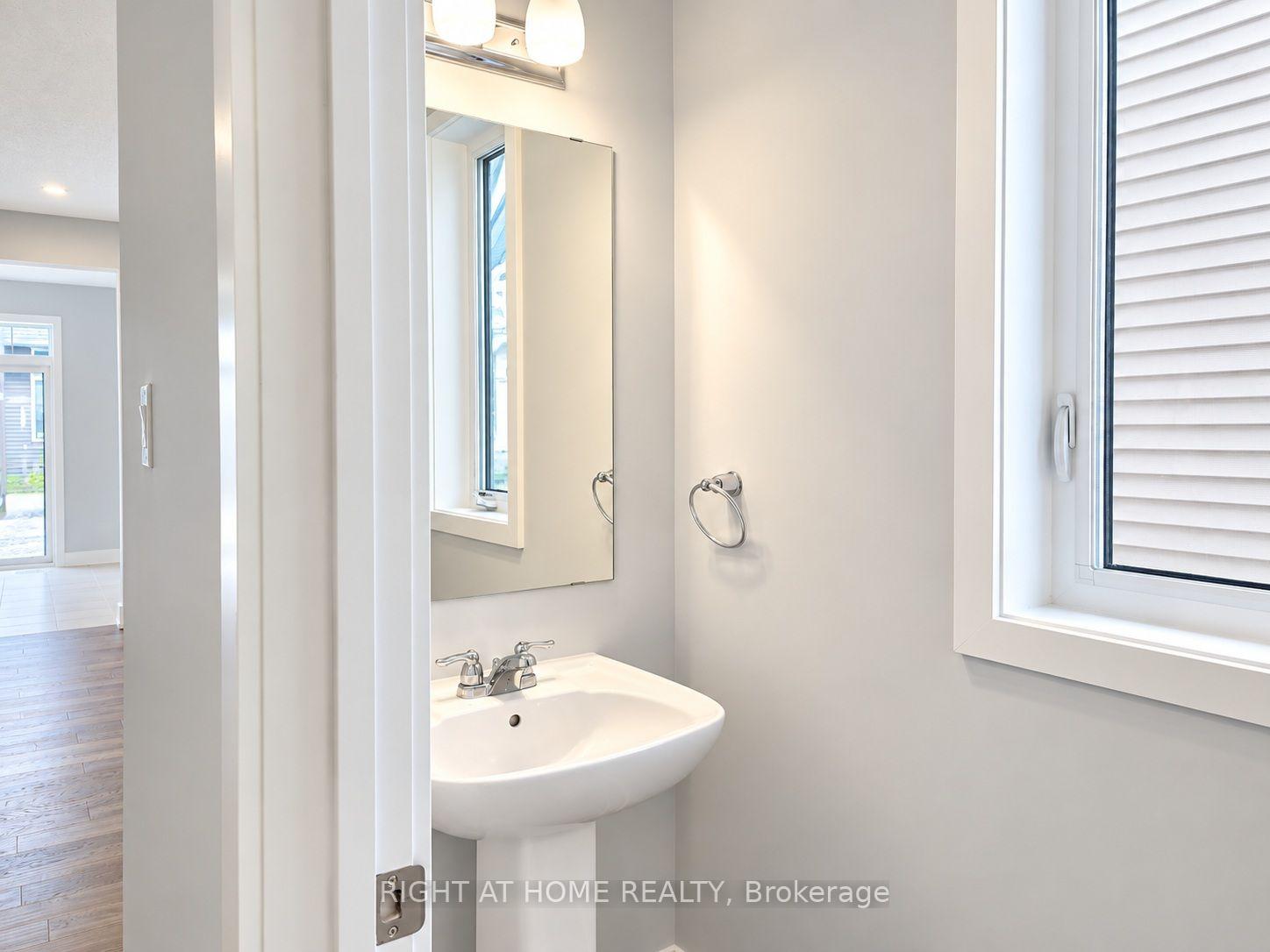 Photo 14 of 615 Cygnus Street, Ottawa, Barrhaven - Half Moon Bay — HOMEH