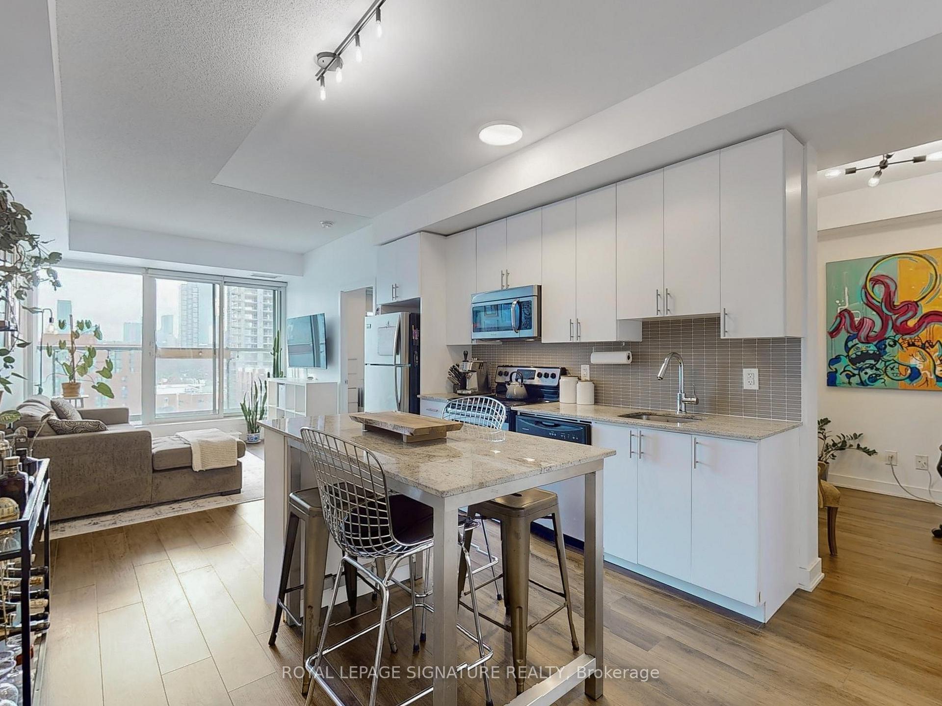 Photo 13 of Unit 1002, 260 Sackville Street, Toronto, Regent Park — HOMEH