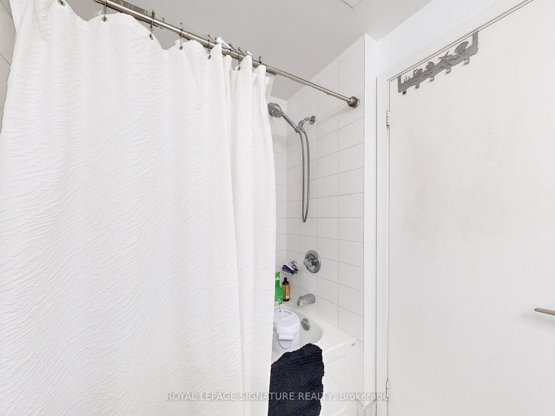 Photo 26 of Unit 1002, 260 Sackville Street, Toronto, Regent Park — HOMEH