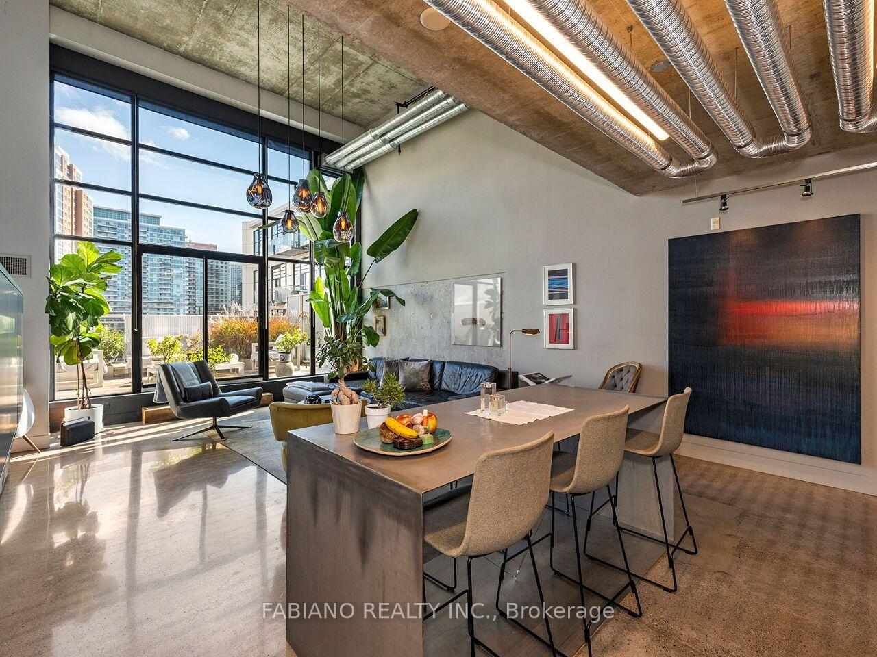 Photo 2 of Unit 532, 43 Hanna Avenue, Toronto, Niagara — HOMEH