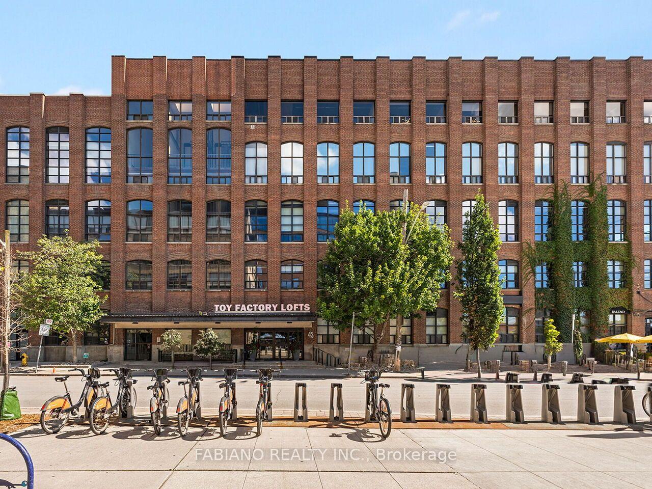 Photo 4 of Unit 532, 43 Hanna Avenue, Toronto, Niagara — HOMEH