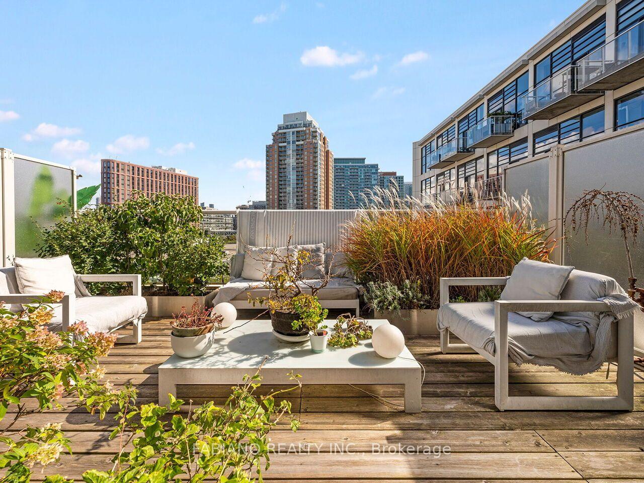 Photo 19 of Unit 532, 43 Hanna Avenue, Toronto, Niagara — HOMEH