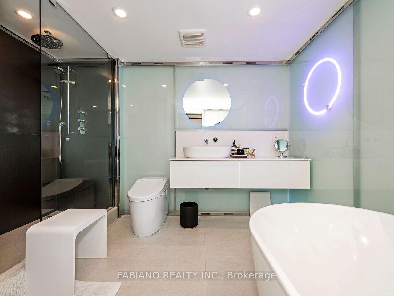 Photo 31 of Unit 532, 43 Hanna Avenue, Toronto, Niagara — HOMEH