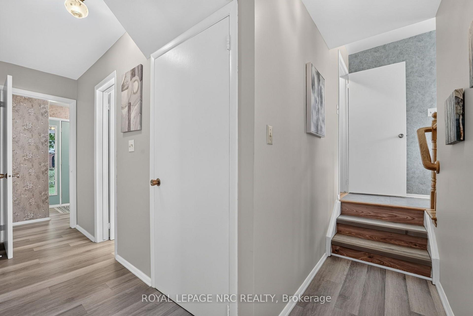 Photo 19 of 20 Jessica Drive, St. Catharines, Vine/Linwell — HOMEH