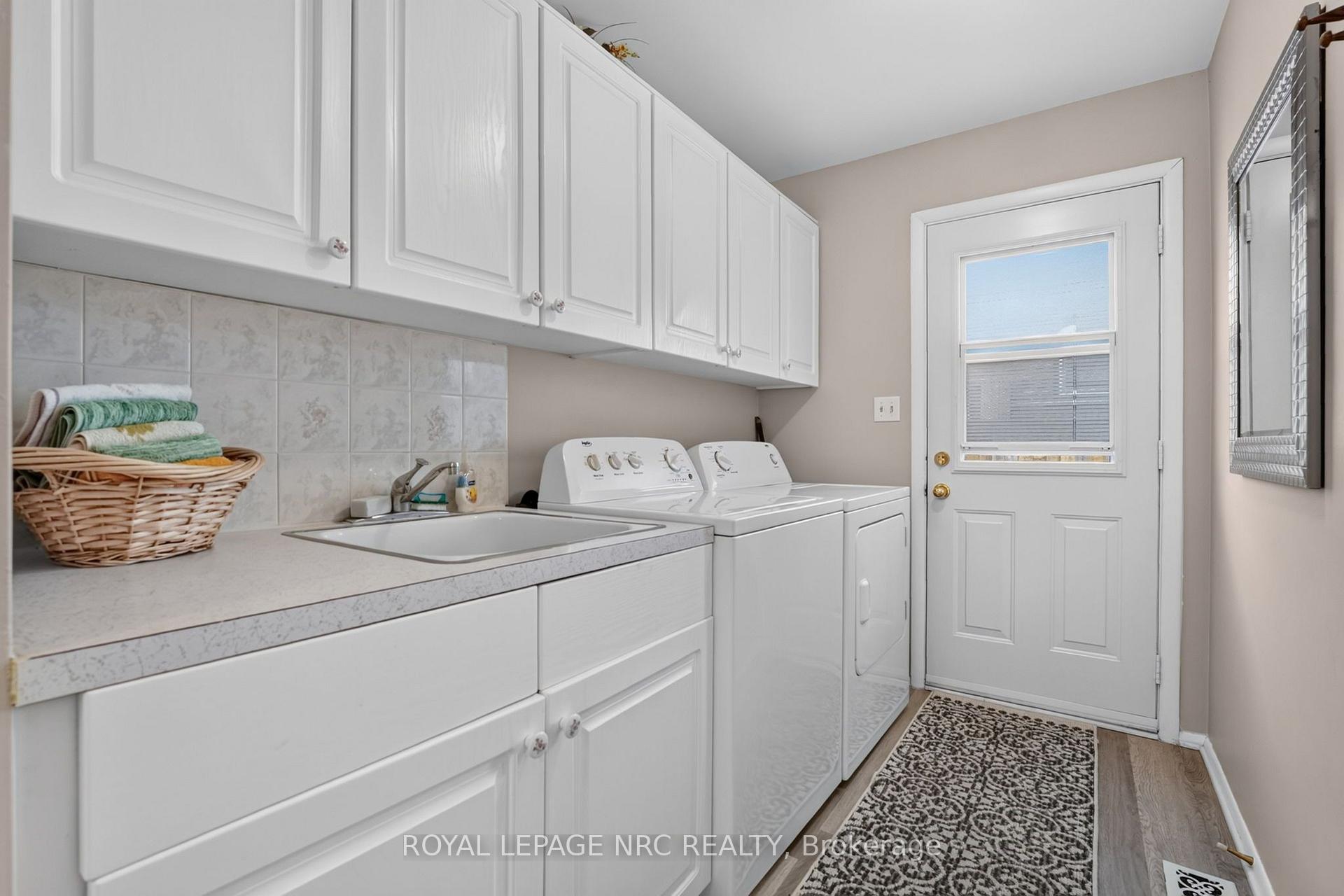 Photo 26 of 20 Jessica Drive, St. Catharines, Vine/Linwell — HOMEH
