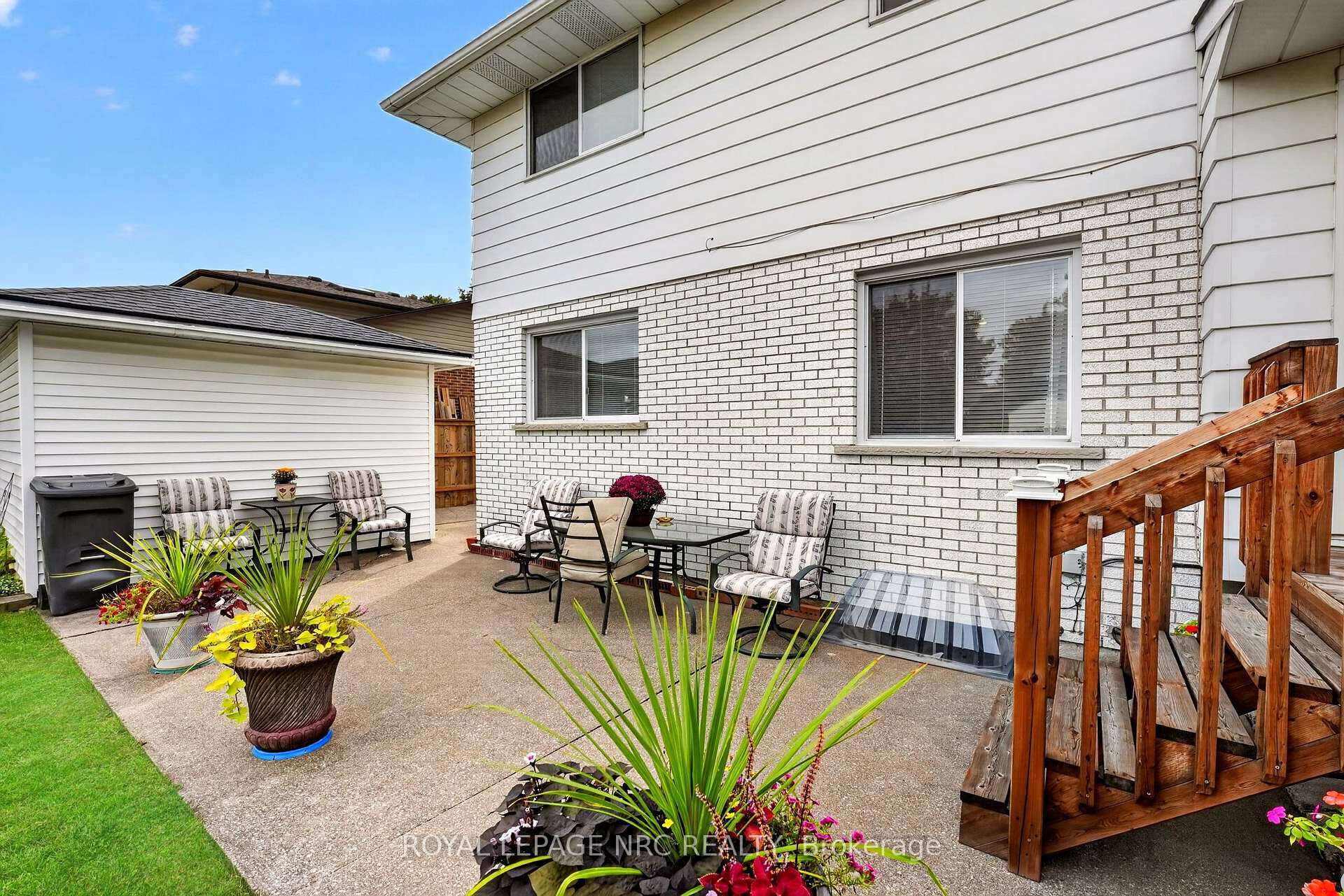 Photo 46 of 20 Jessica Drive, St. Catharines, Vine/Linwell — HOMEH
