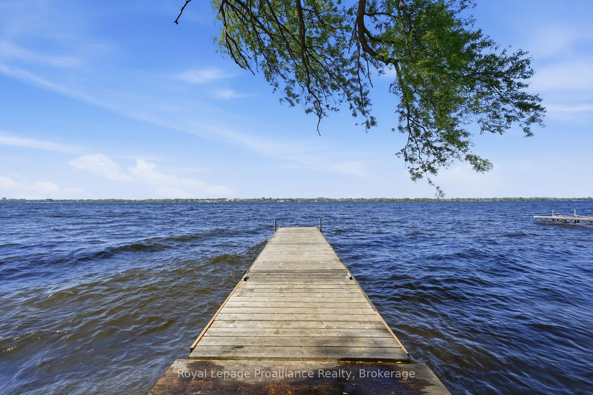 Photo 41 of 33 Peats Point Lane, Prince Edward County, Ameliasburg Ward — HOMEH