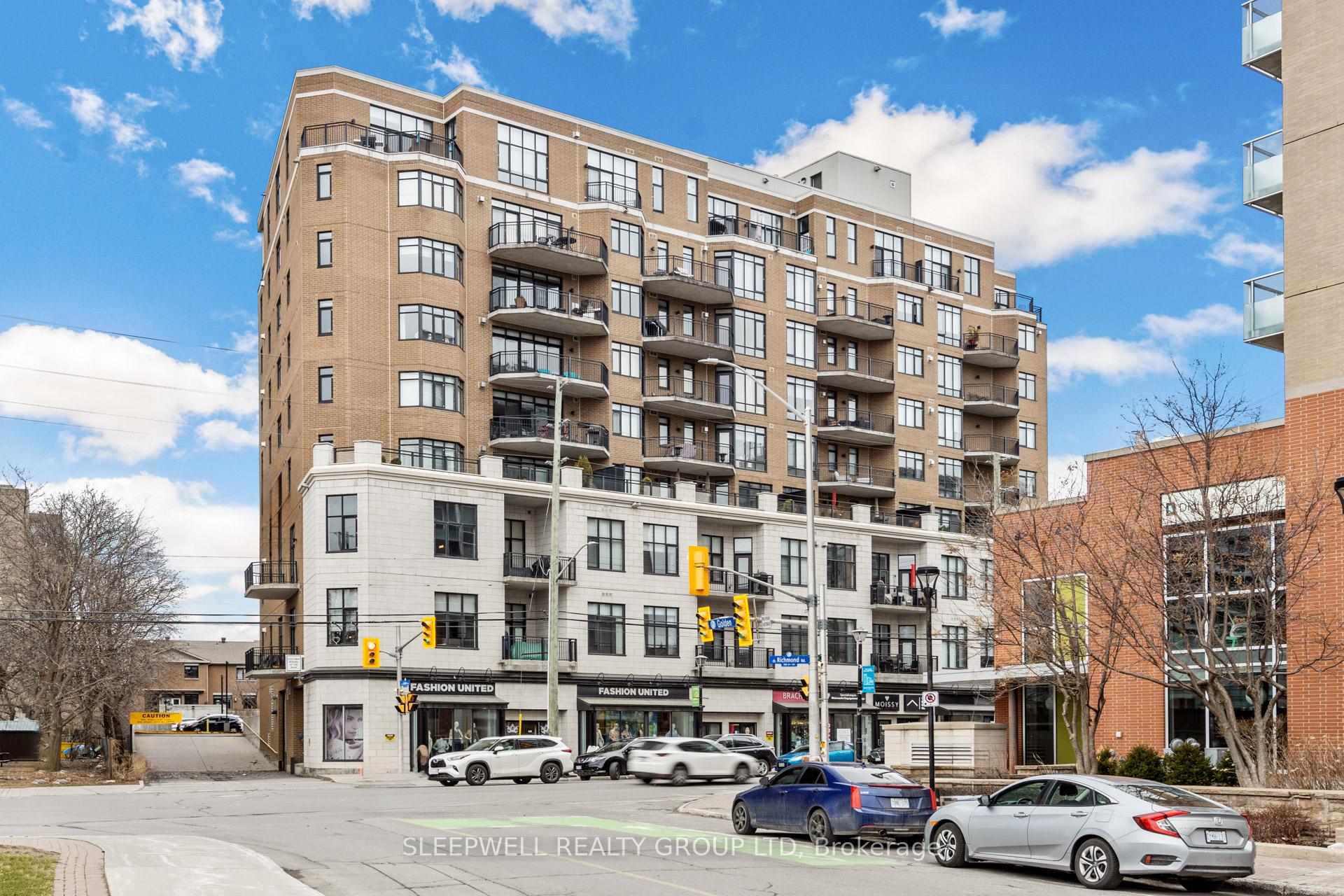 Photo of Unit 706, 420 Berkley Avenue