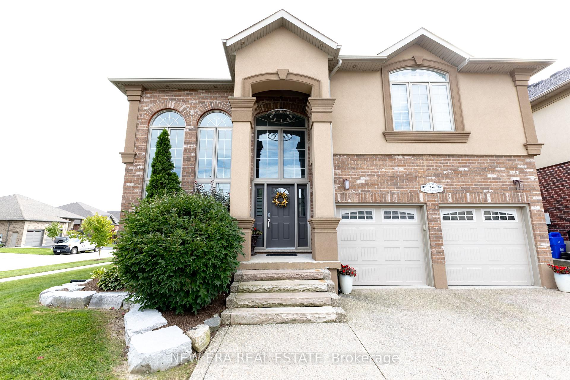 Photo 2 of 62 Gerber Meadows Drive, Wellesley — HOMEH