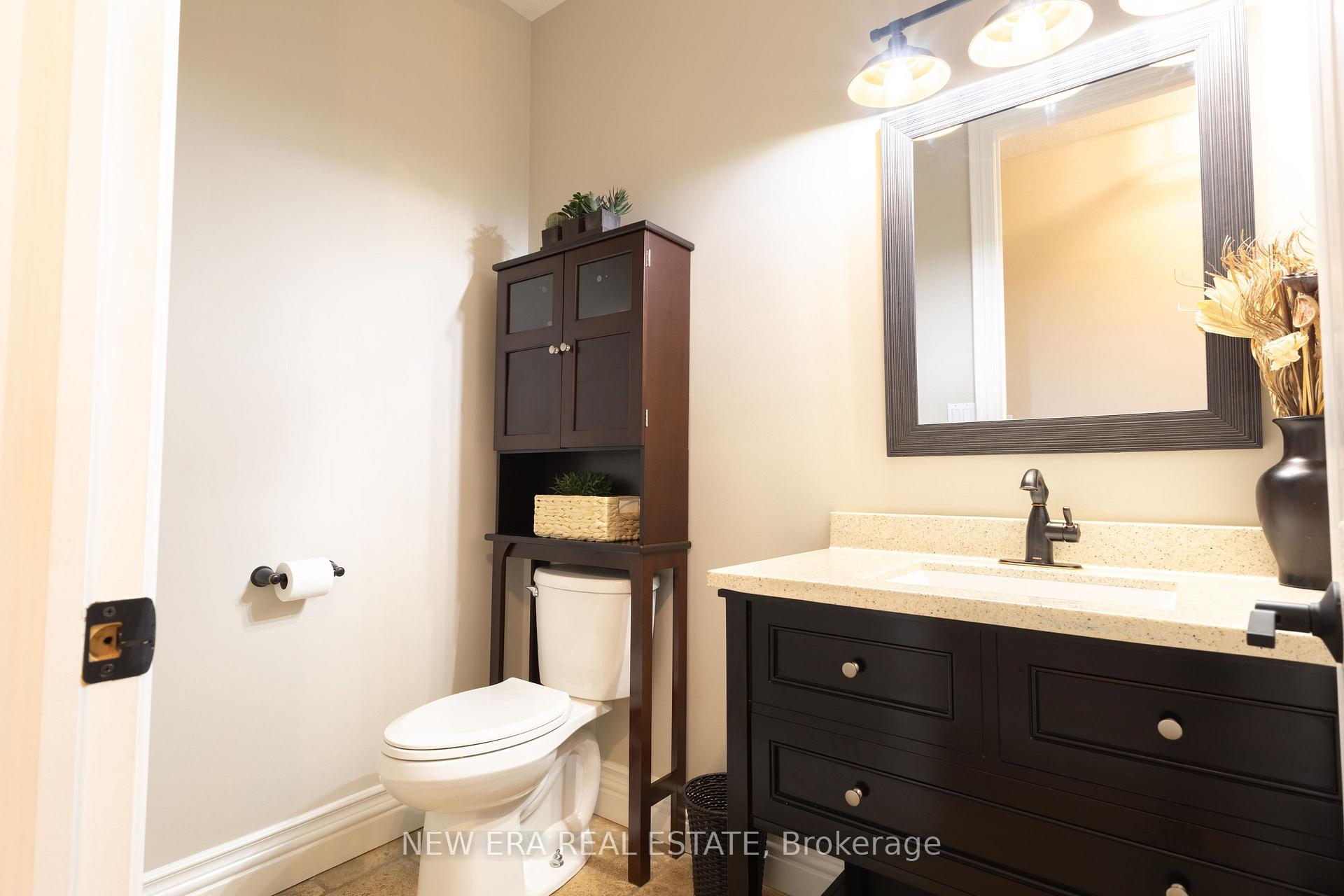 Photo 9 of 62 Gerber Meadows Drive, Wellesley — HOMEH