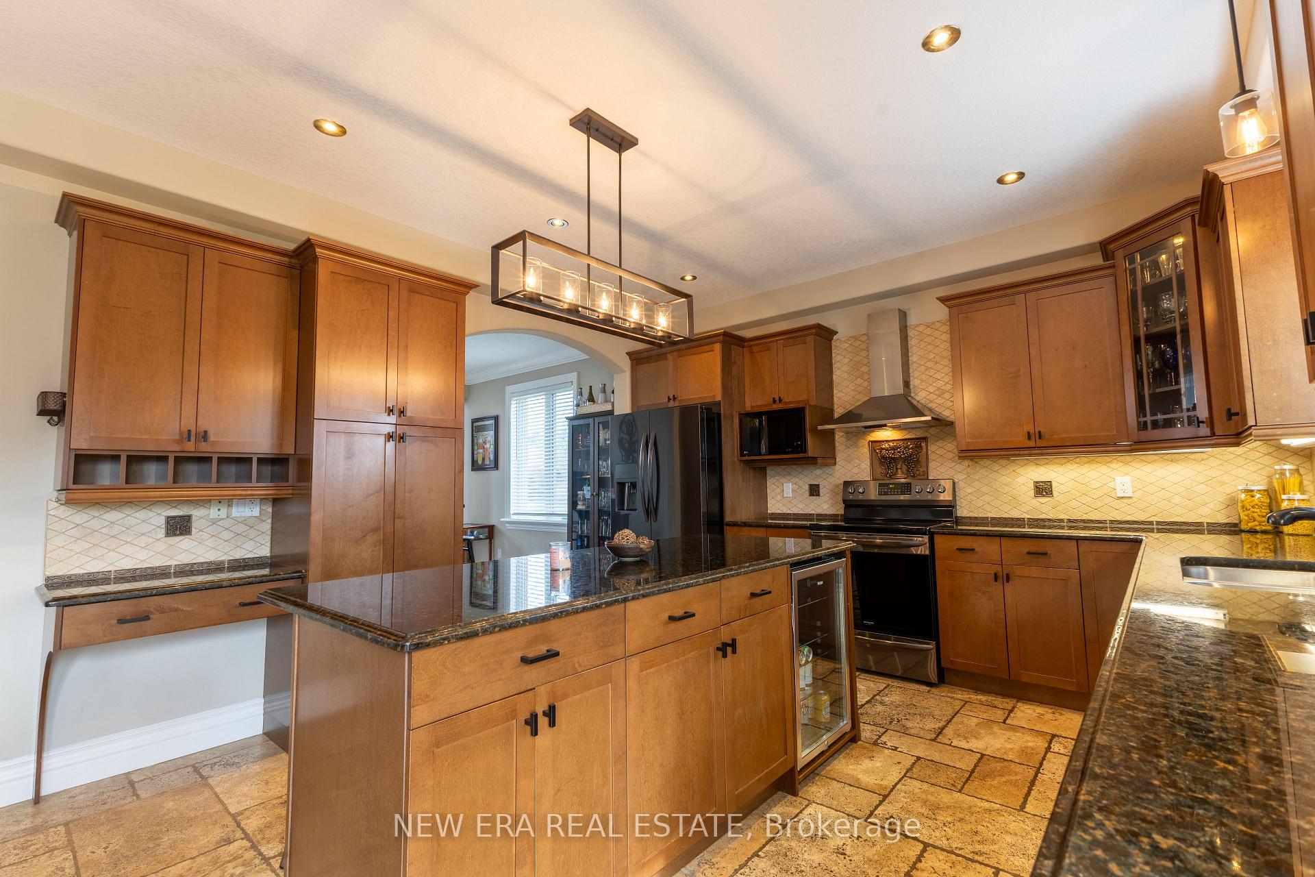 Photo 15 of 62 Gerber Meadows Drive, Wellesley — HOMEH
