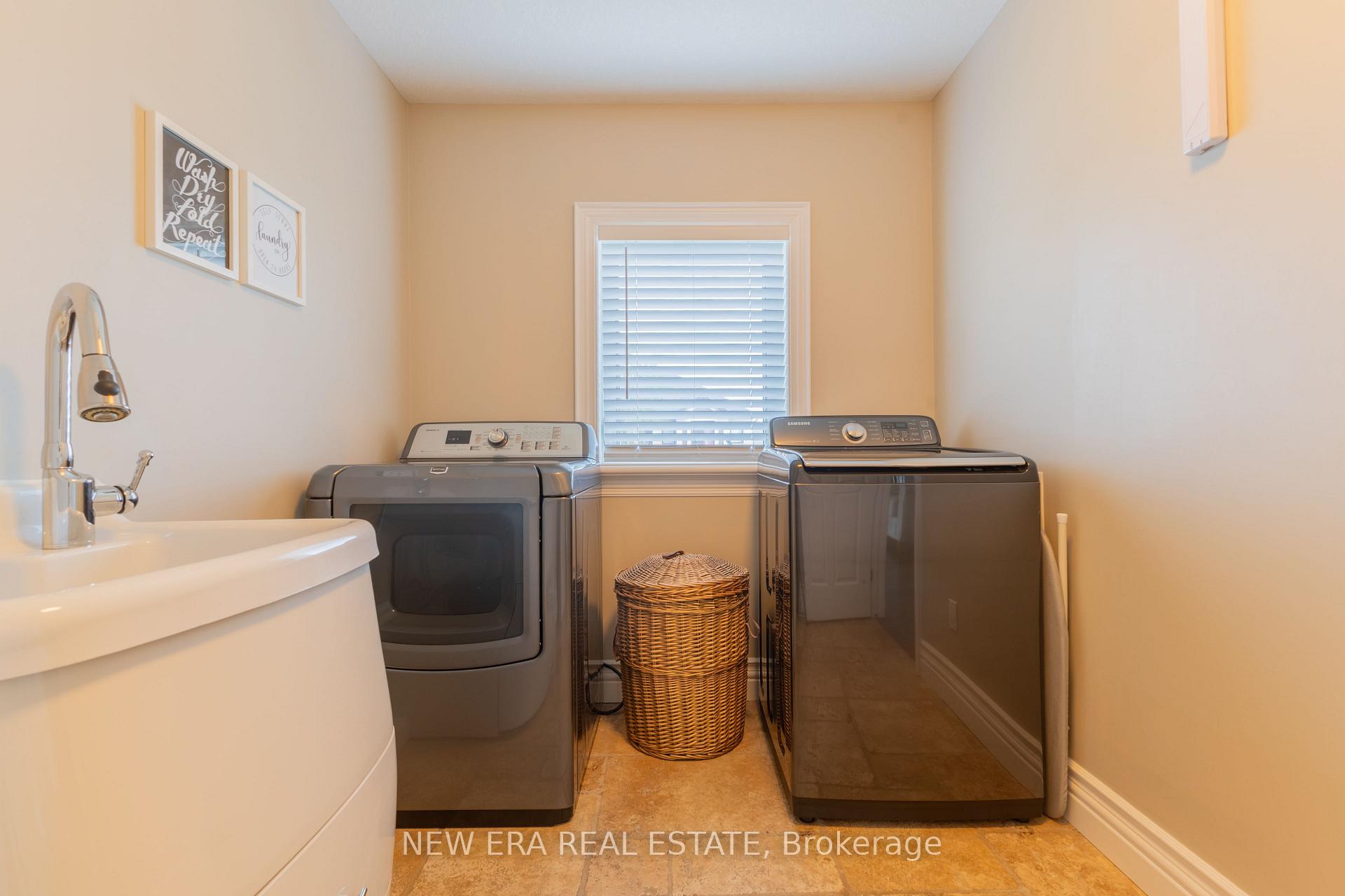 Photo 17 of 62 Gerber Meadows Drive, Wellesley — HOMEH