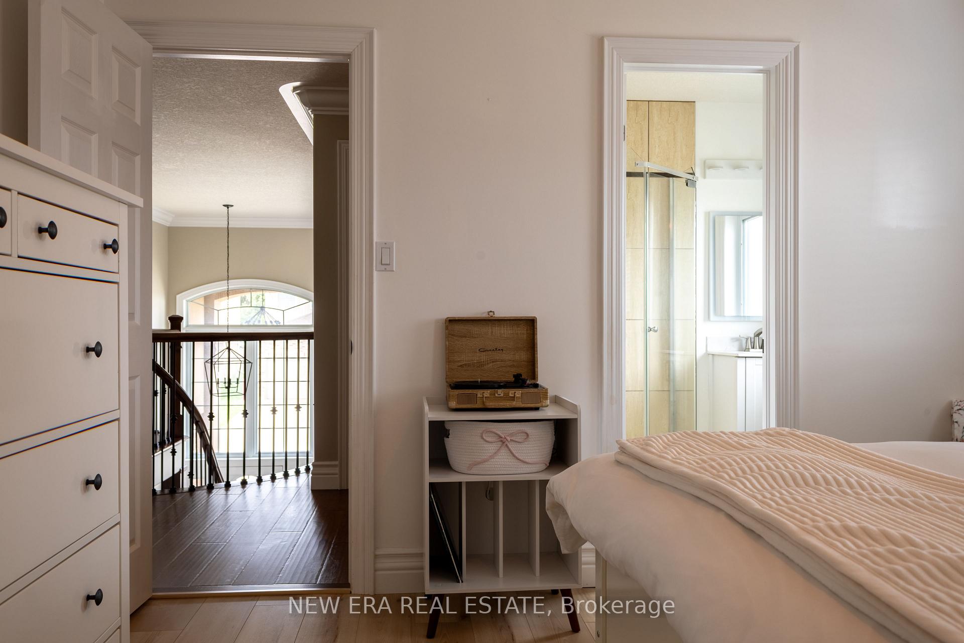 Photo 19 of 62 Gerber Meadows Drive, Wellesley — HOMEH