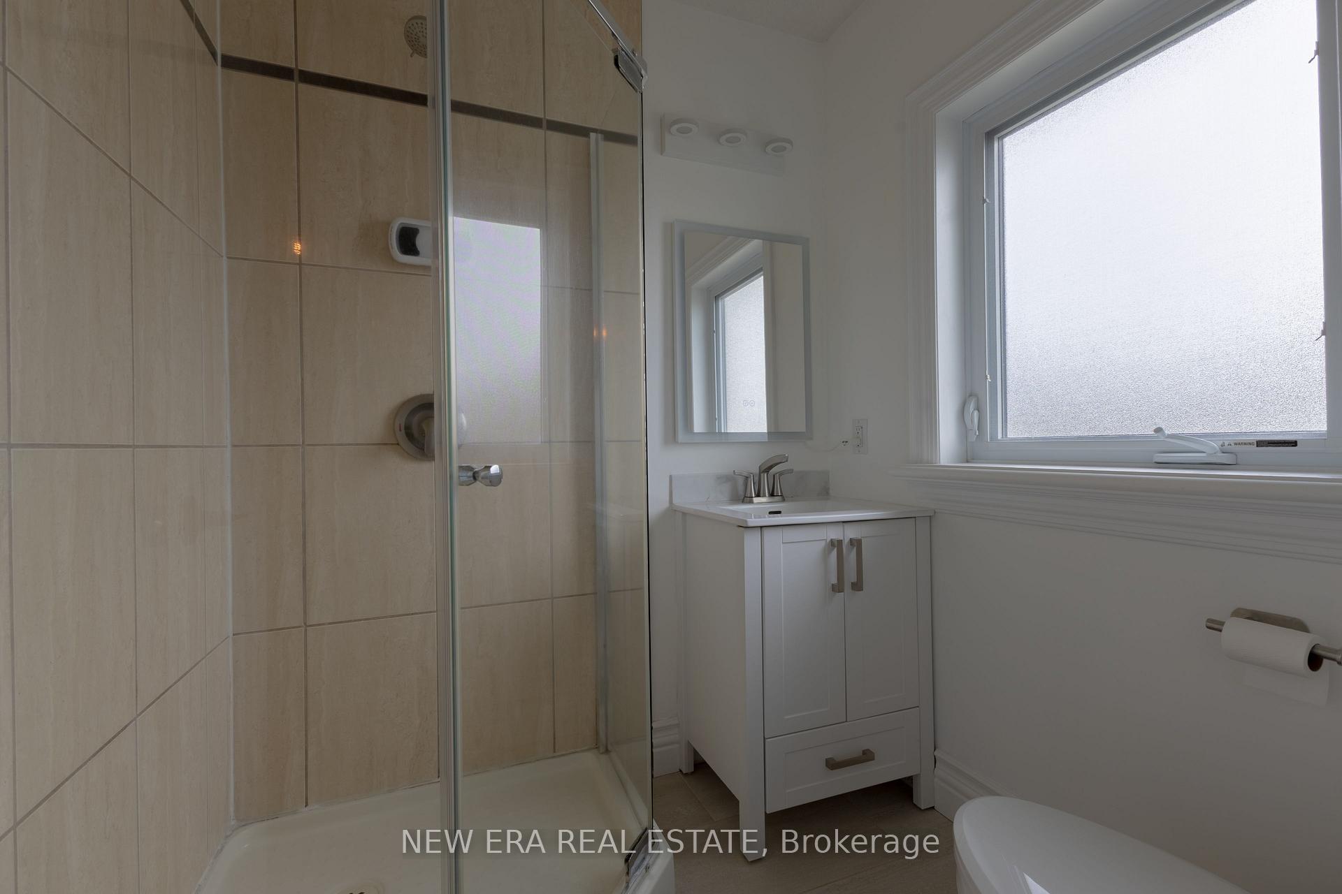 Photo 24 of 62 Gerber Meadows Drive, Wellesley — HOMEH