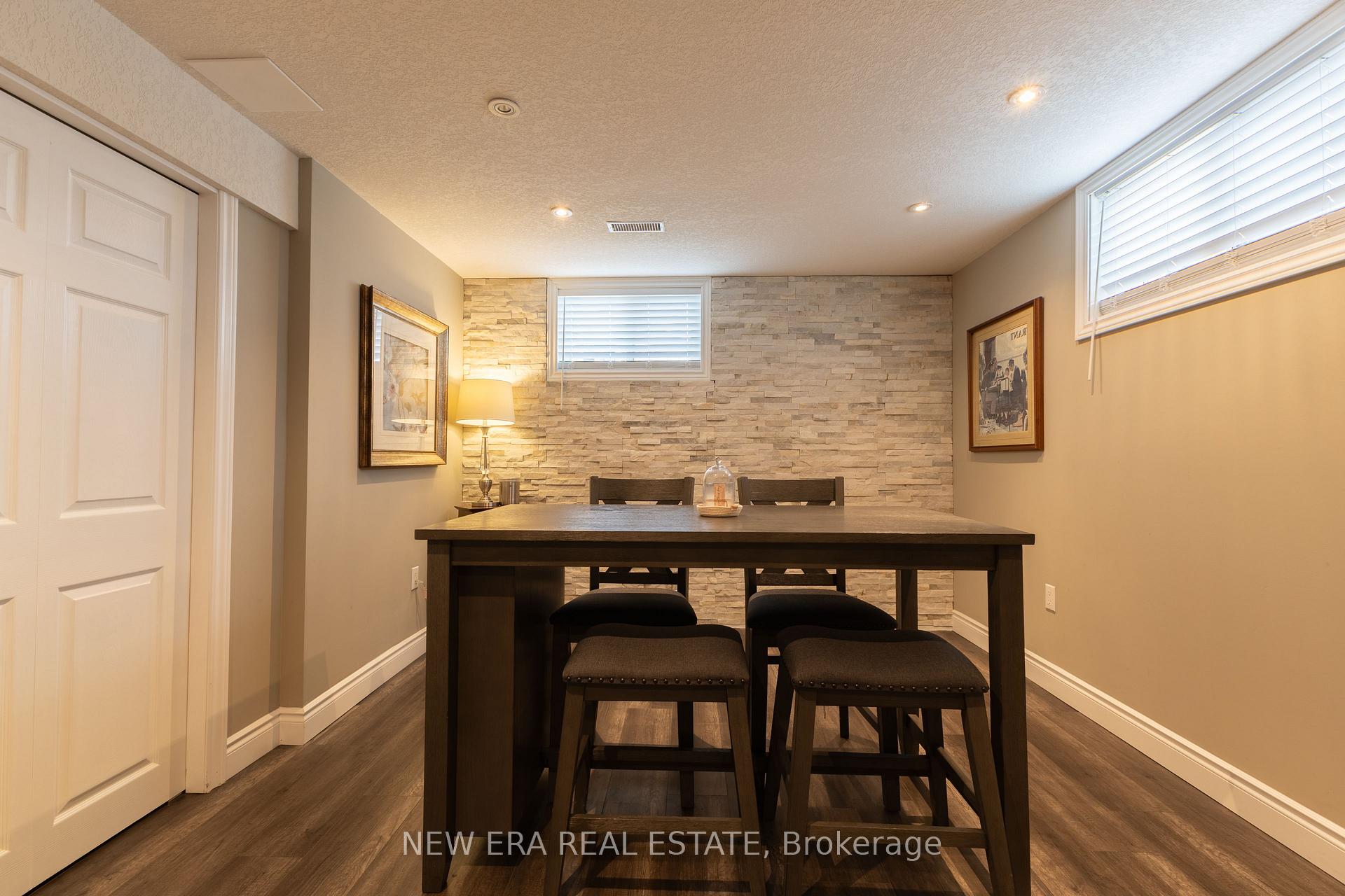 Photo 42 of 62 Gerber Meadows Drive, Wellesley — HOMEH