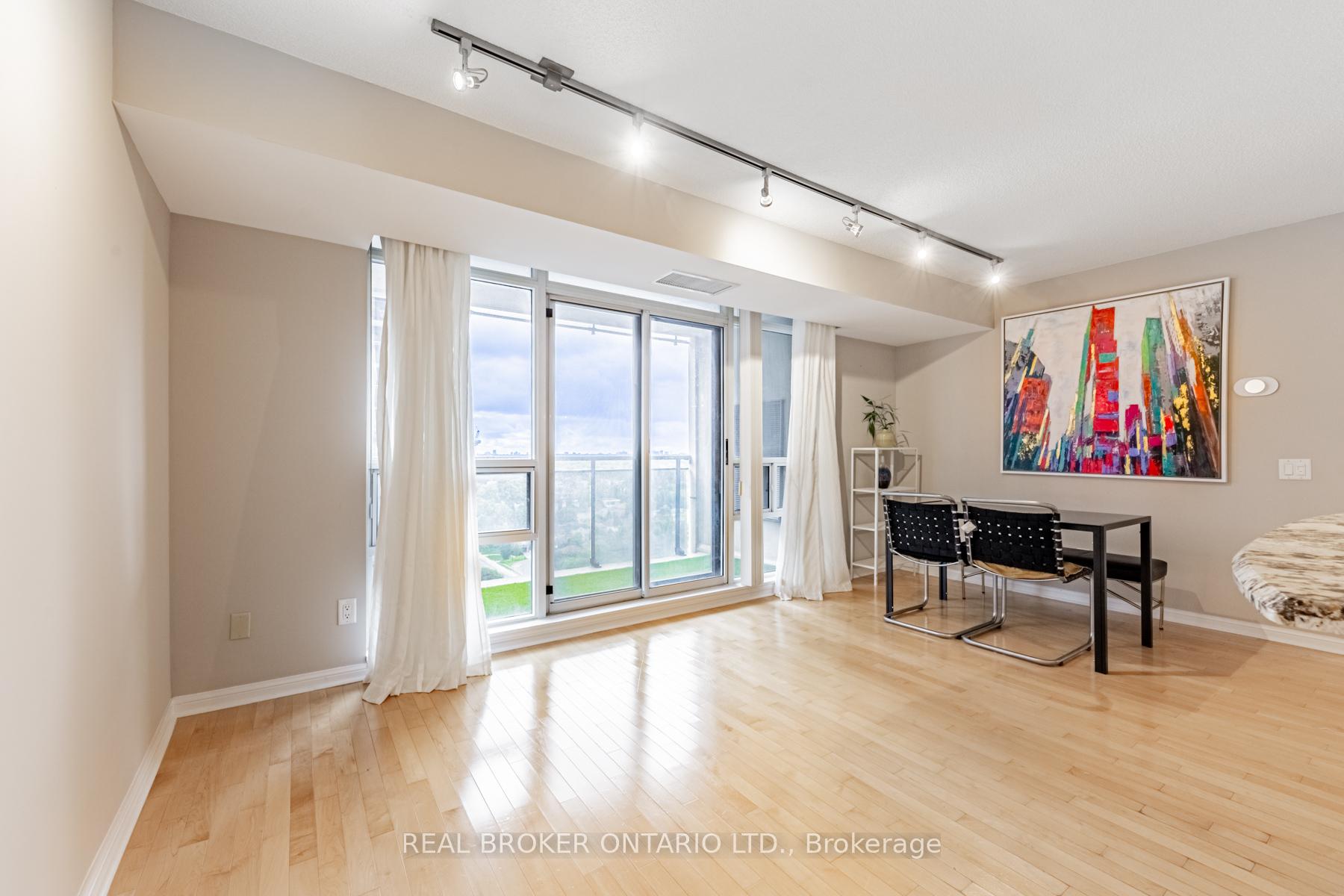 Photo 4 of Unit 2011, 153 Beecroft Road, North York, Lansing-Westgate — HOMEH