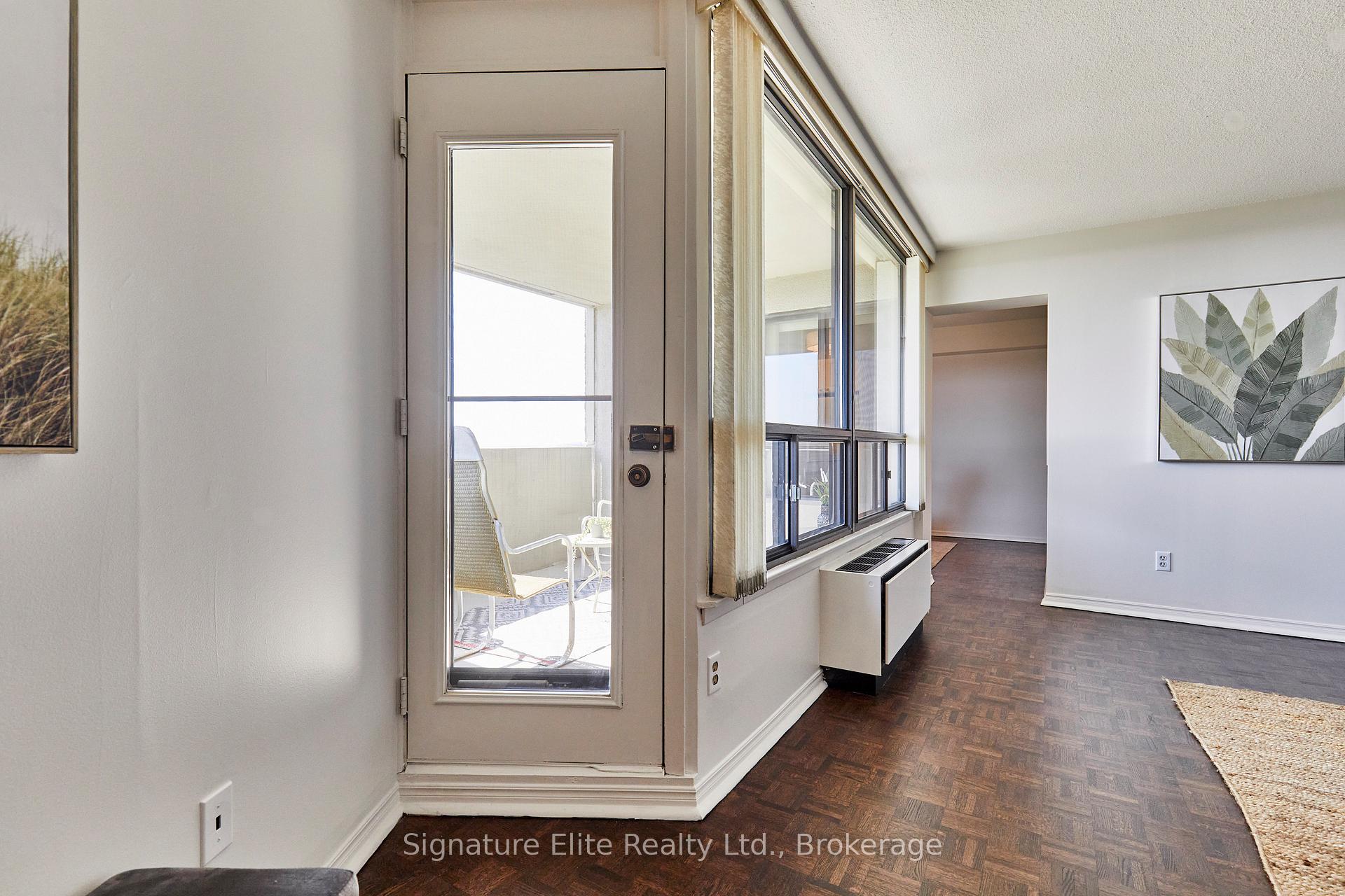 Photo 5 of Unit E8, 296 Mill Road, Etobicoke, Markland Wood — HOMEH