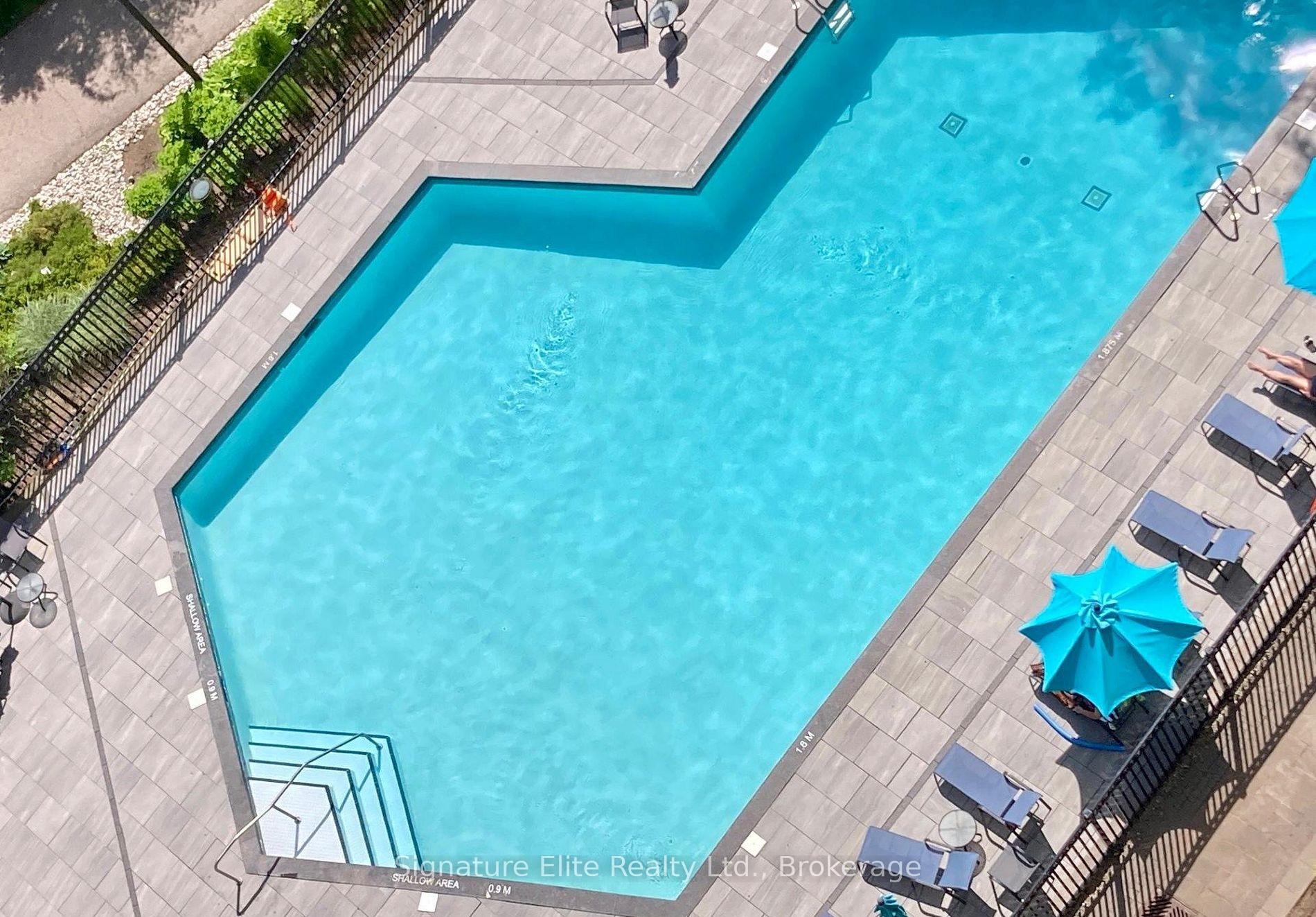 Photo 11 of Unit E8, 296 Mill Road, Etobicoke, Markland Wood — HOMEH