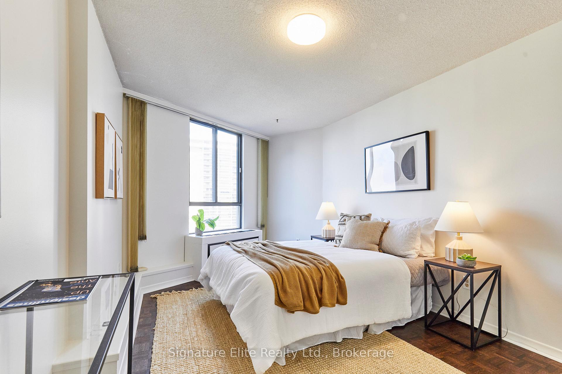 Photo 23 of Unit E8, 296 Mill Road, Etobicoke, Markland Wood — HOMEH