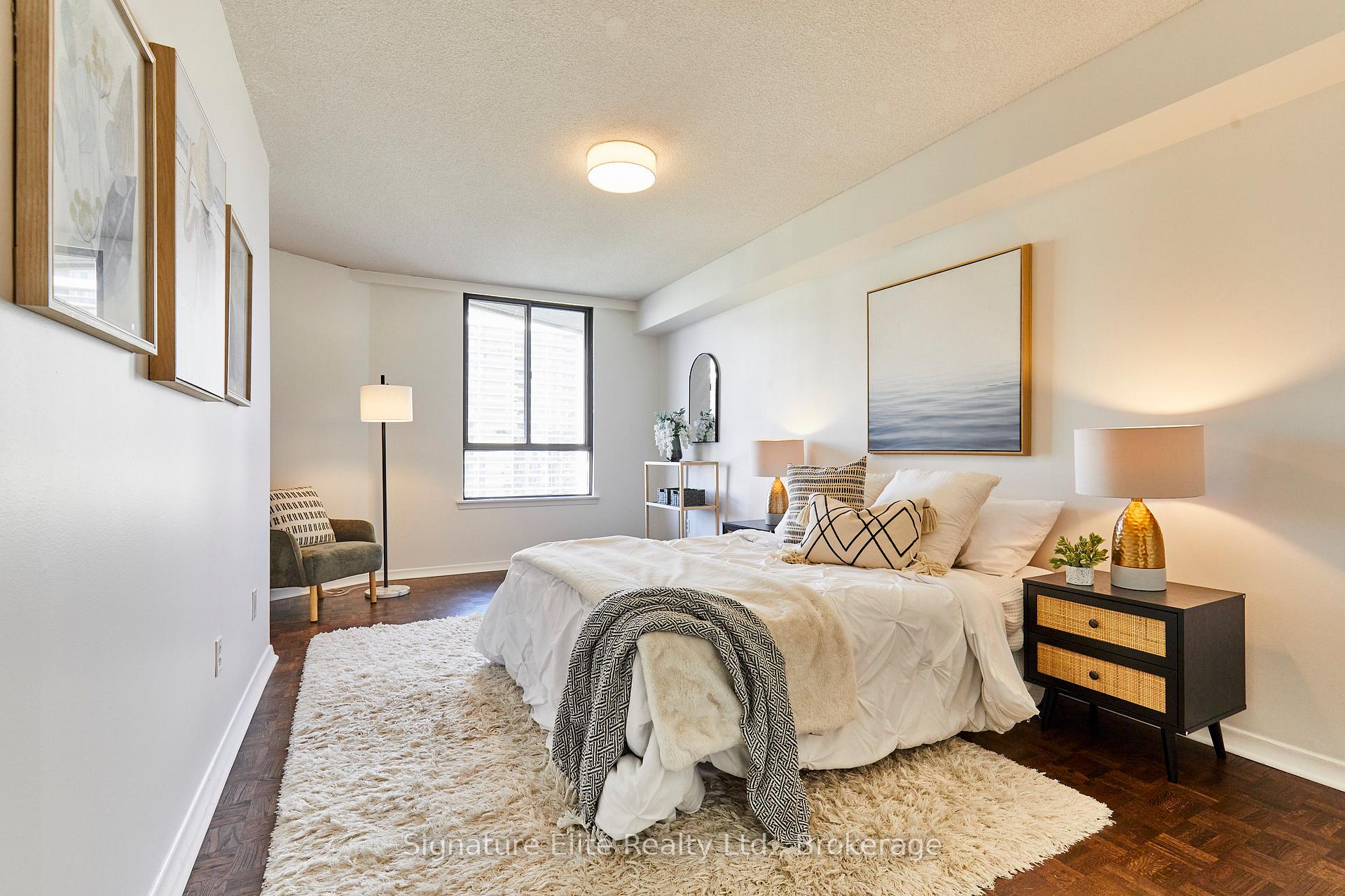 Photo 25 of Unit E8, 296 Mill Road, Etobicoke, Markland Wood — HOMEH