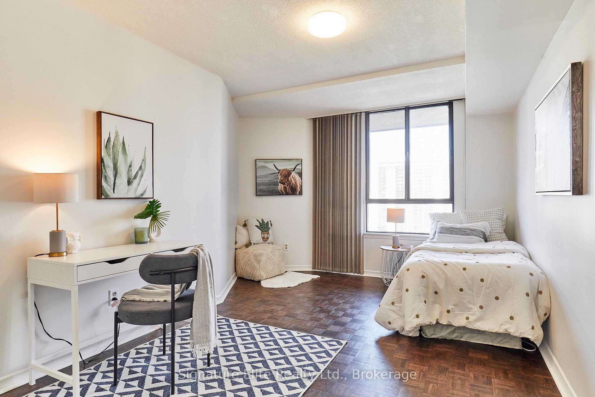 Photo 31 of Unit E8, 296 Mill Road, Etobicoke, Markland Wood — HOMEH