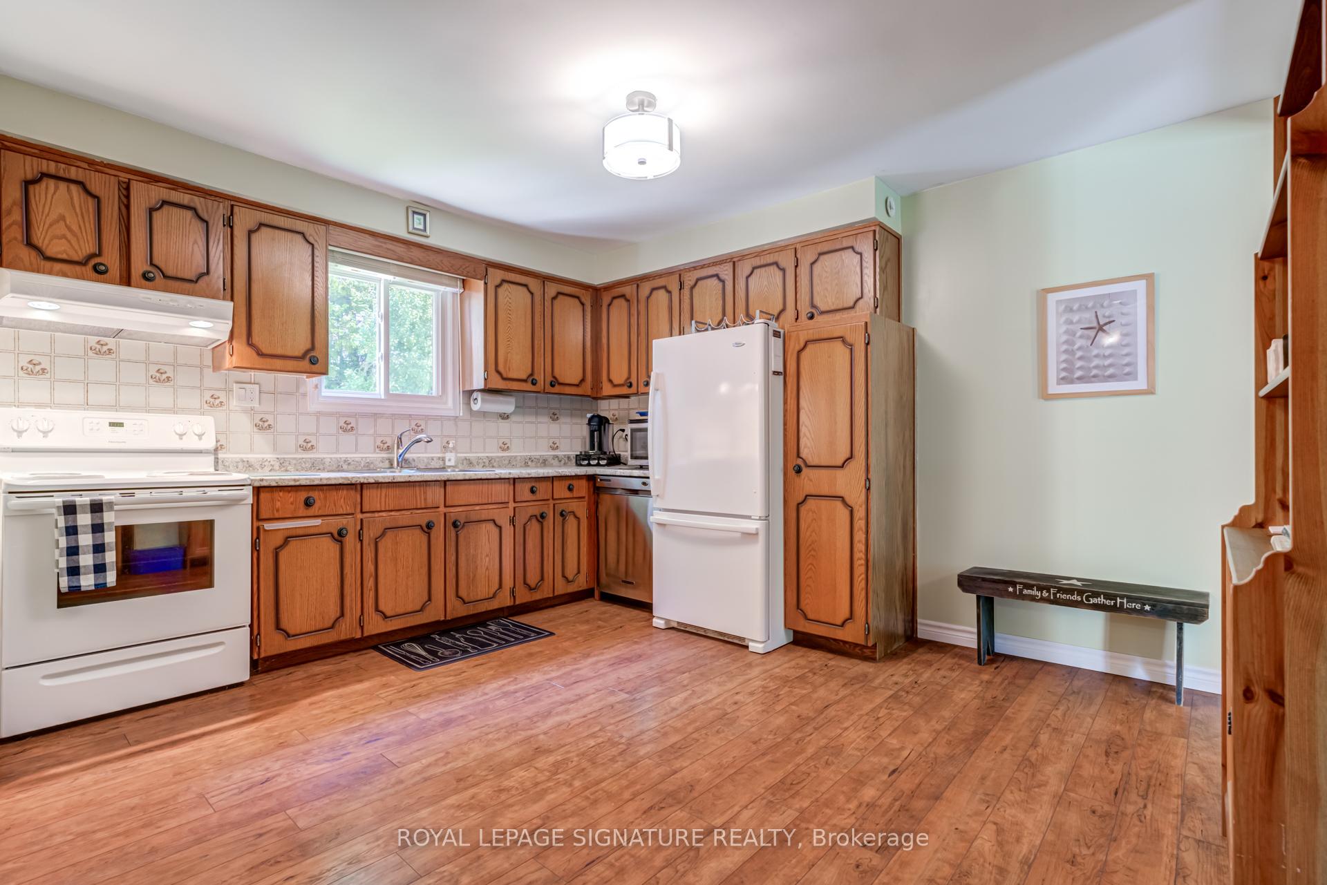 Photo 14 of 107 Nicole Boulevard, Tiny, Rural Tiny — HOMEH