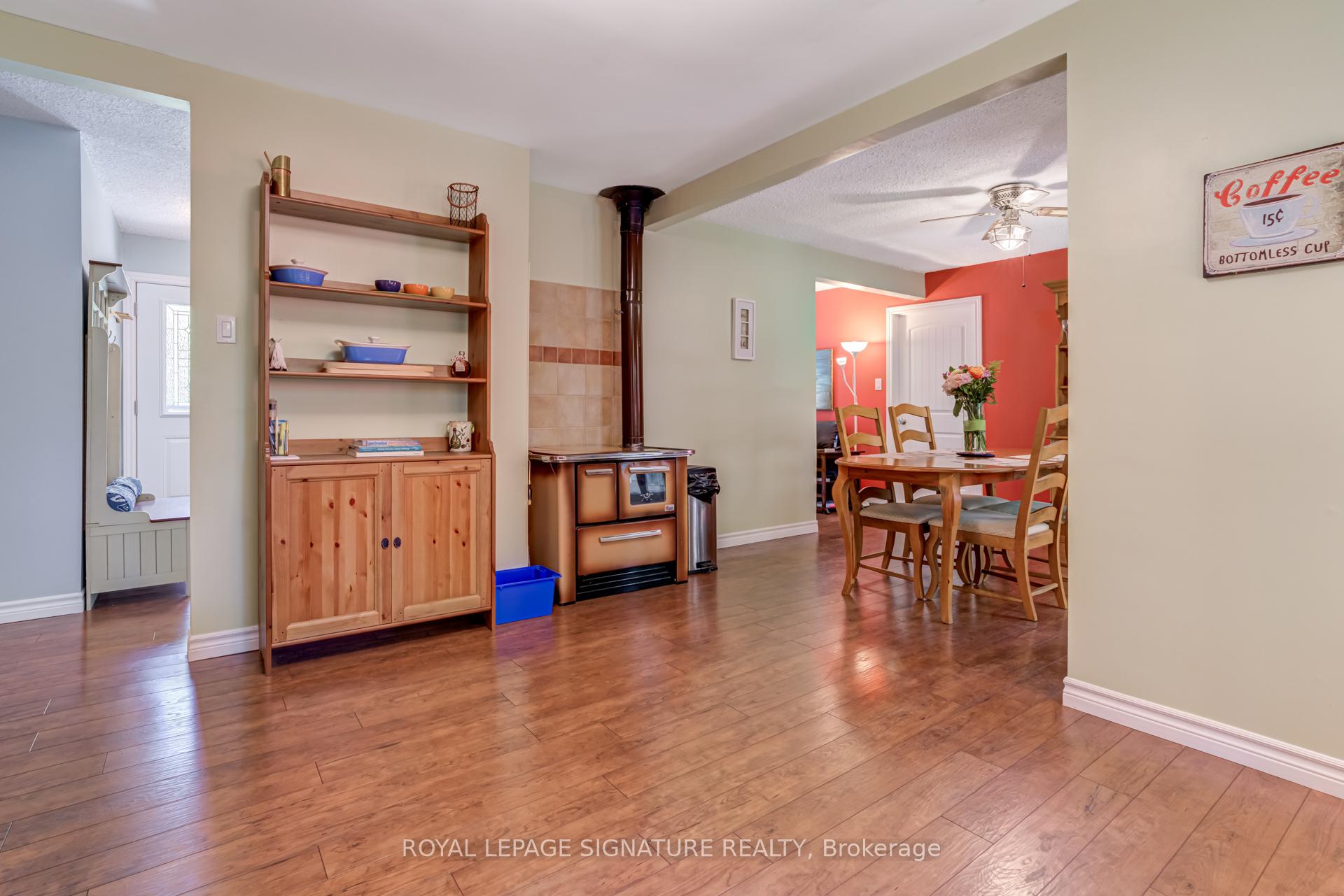 Photo 16 of 107 Nicole Boulevard, Tiny, Rural Tiny — HOMEH