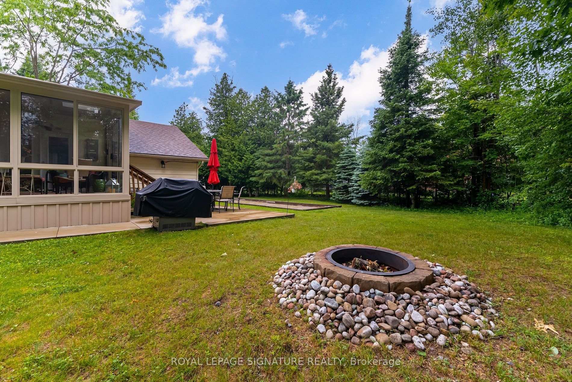Photo 31 of 107 Nicole Boulevard, Tiny, Rural Tiny — HOMEH