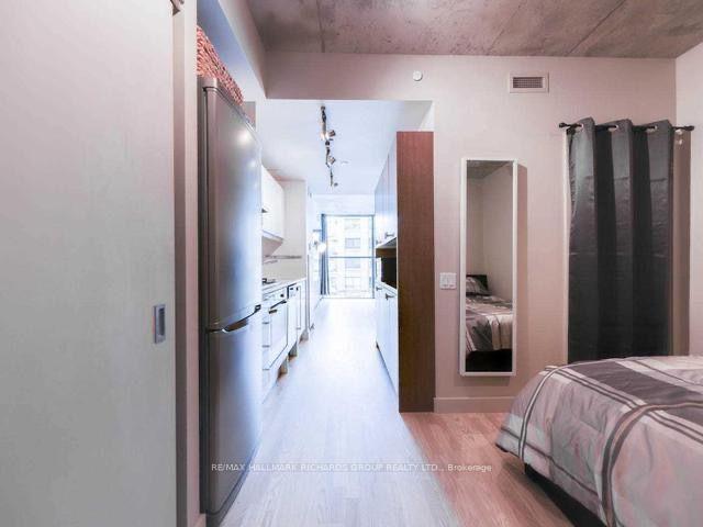 Photo 5 of Unit 402, 25 Oxley Street, Toronto, Waterfront Communities — HOMEH