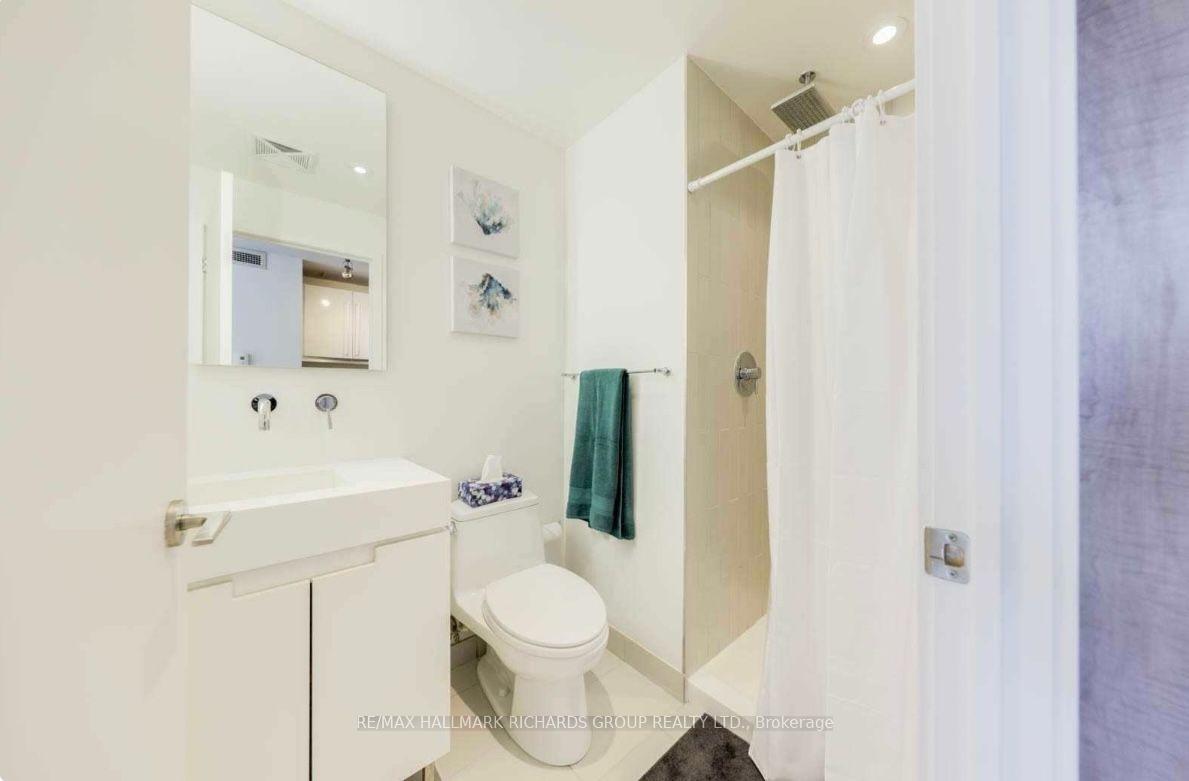 Photo 9 of Unit 402, 25 Oxley Street, Toronto, Waterfront Communities — HOMEH
