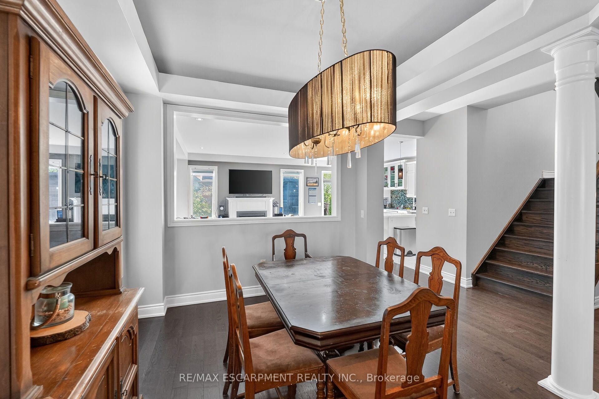 Photo 8 of 82 Chaumont Drive, Hamilton, Stoney Creek Mountain — HOMEH