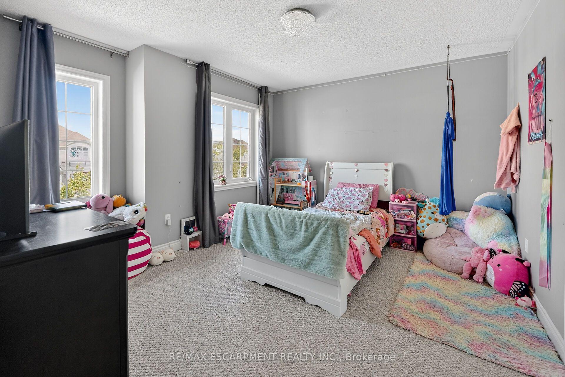 Photo 26 of 82 Chaumont Drive, Hamilton, Stoney Creek Mountain — HOMEH